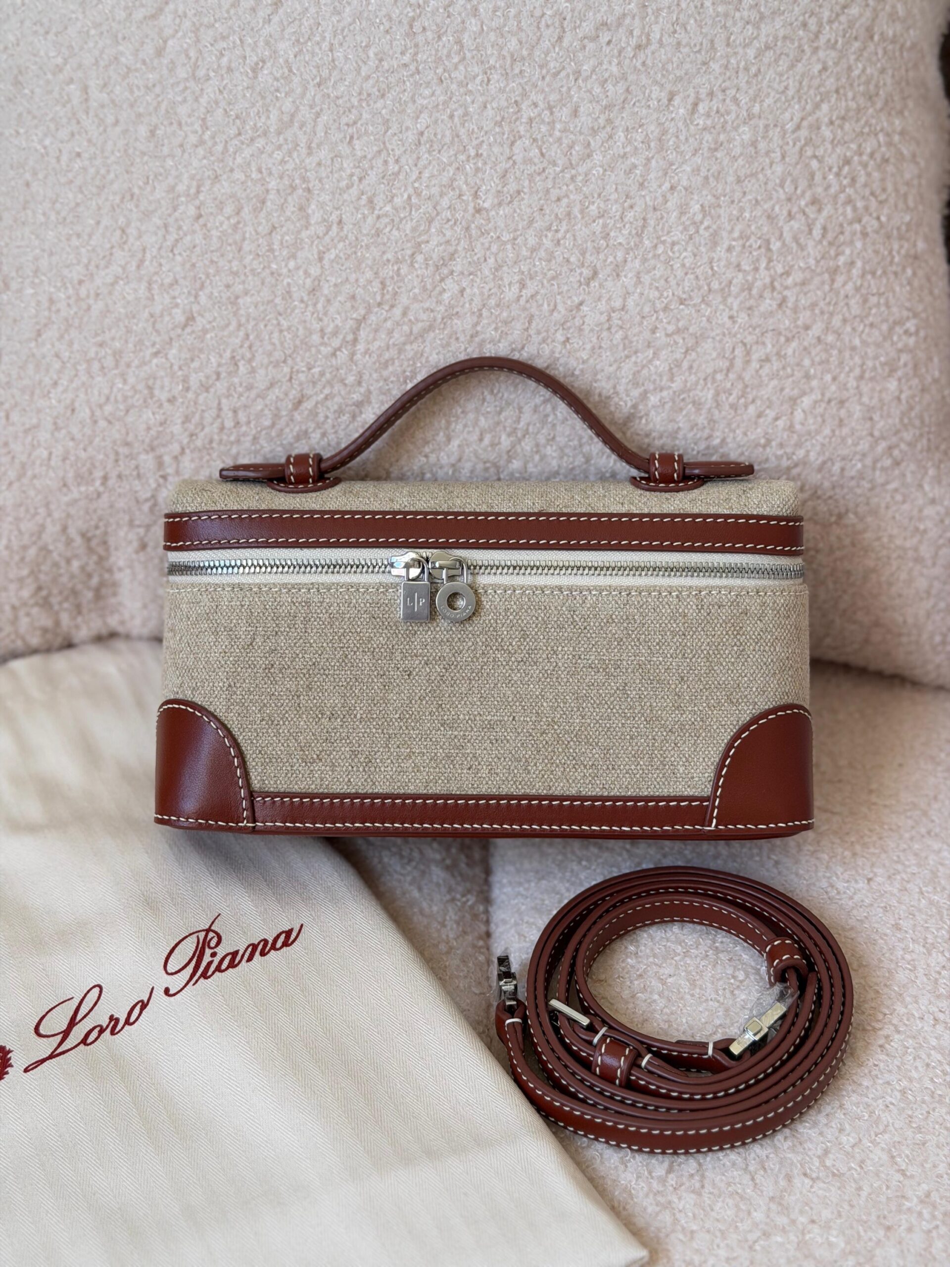 Loro Piana Extra Pocket L19