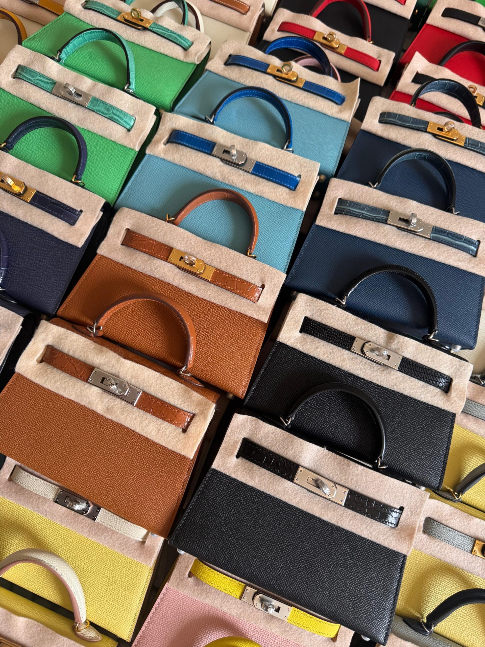 Hermès Mini Kelly 20 Bags - Image 10