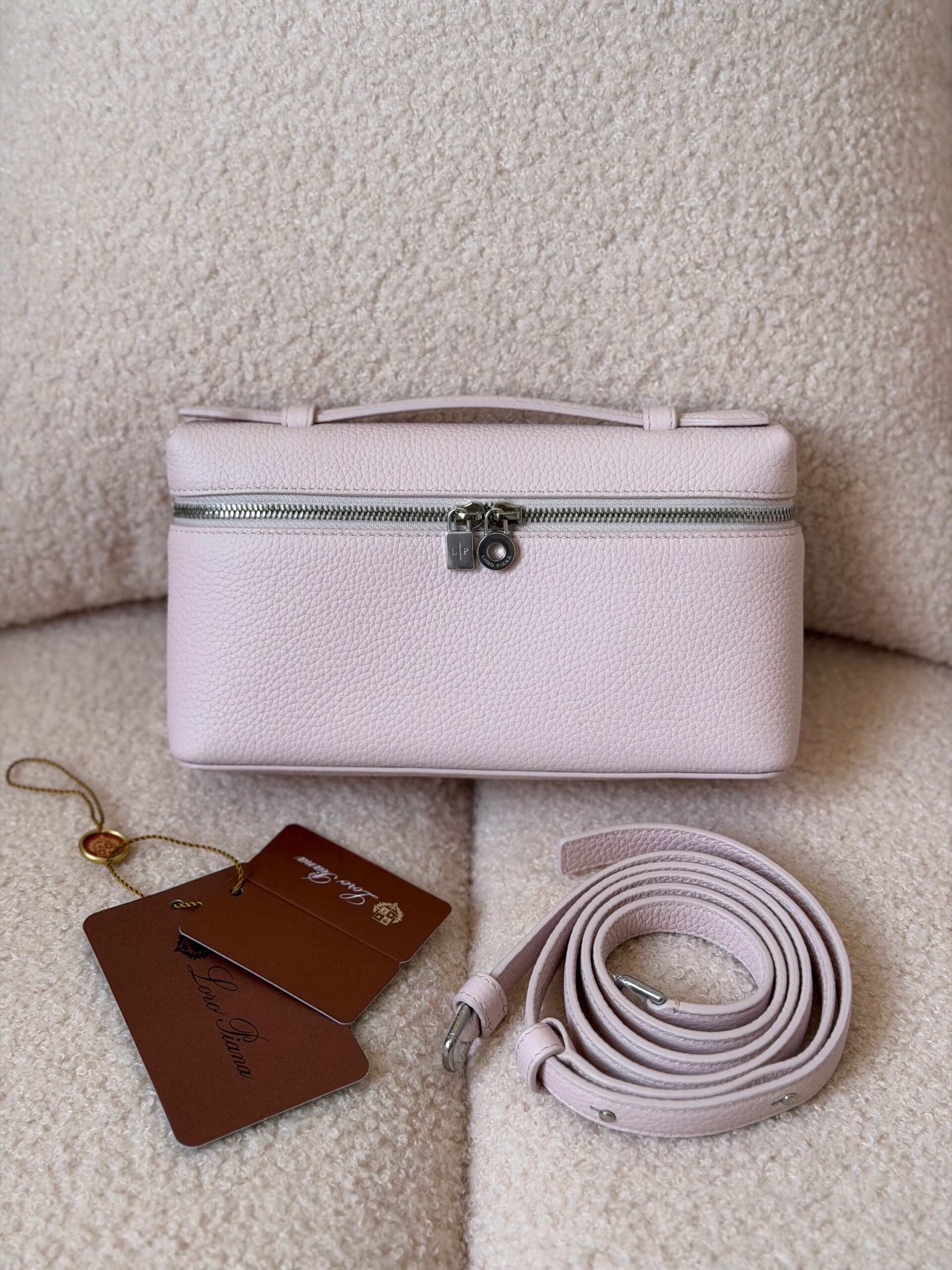 Loro Piana Extra Pocket L19 Bag - Image 14