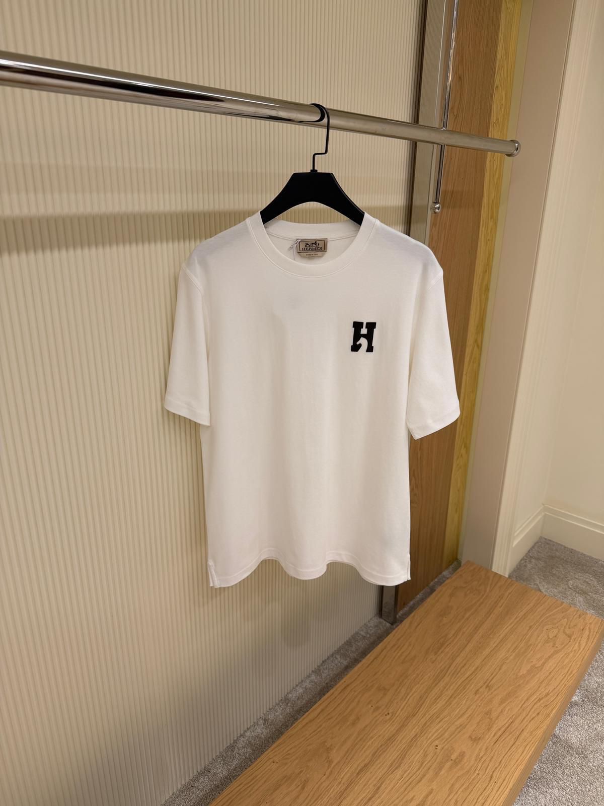 Hermes T-shirt - Image 6
