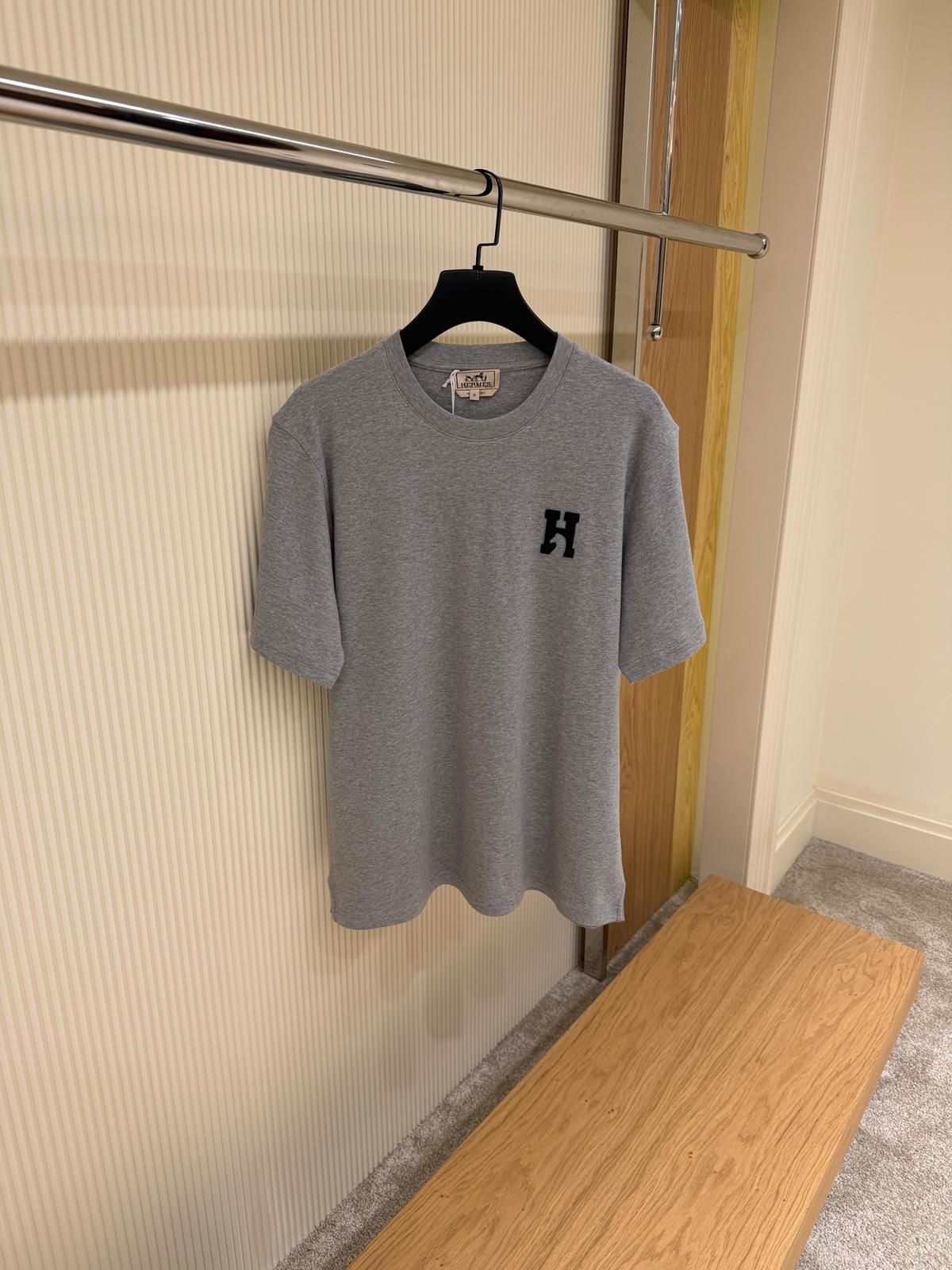 Hermes T-shirt - Image 4