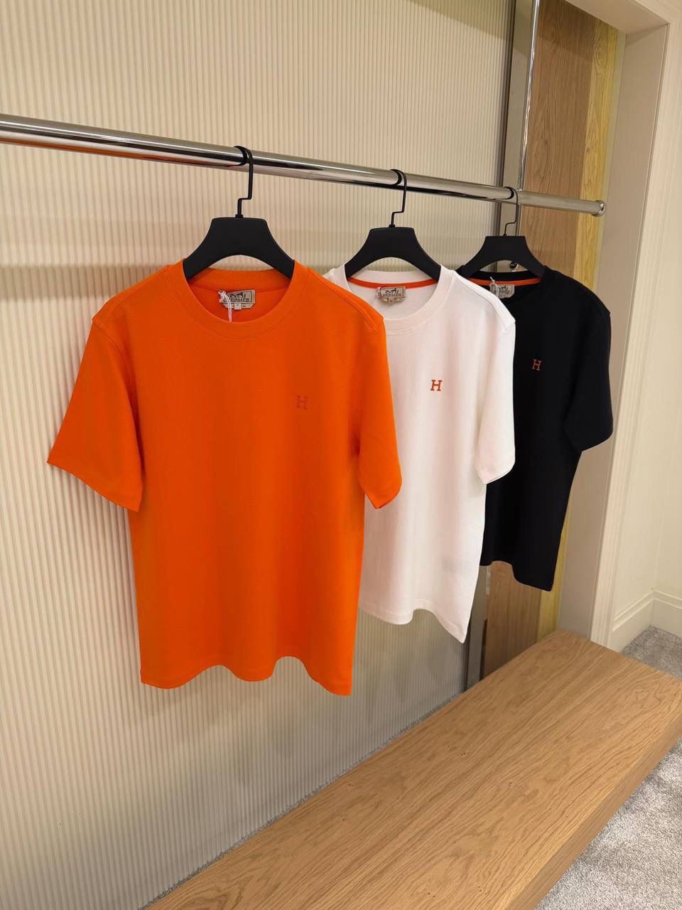 Hermes T-shirt - Image 4