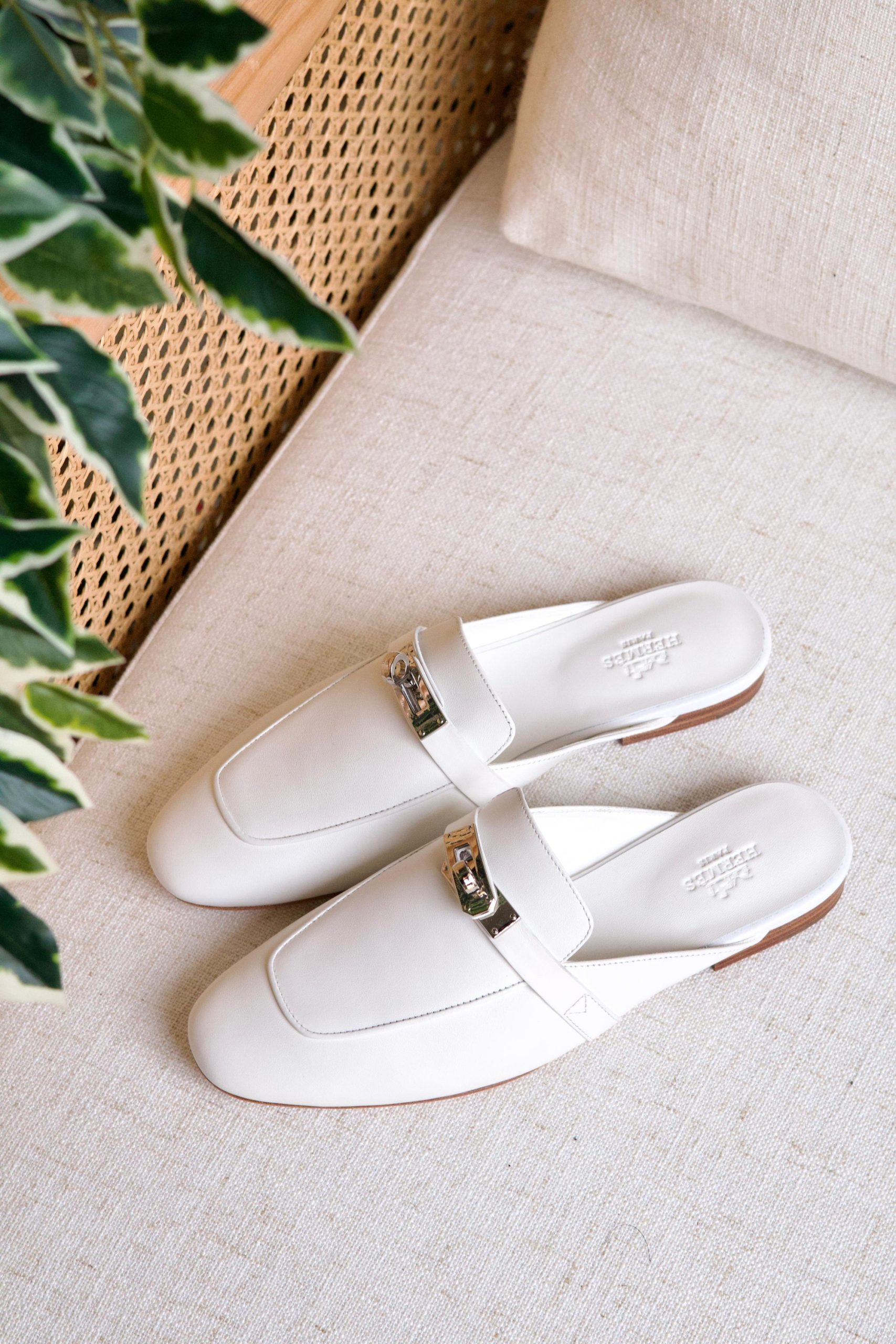 Leather Hermès Oz Mules - Image 6