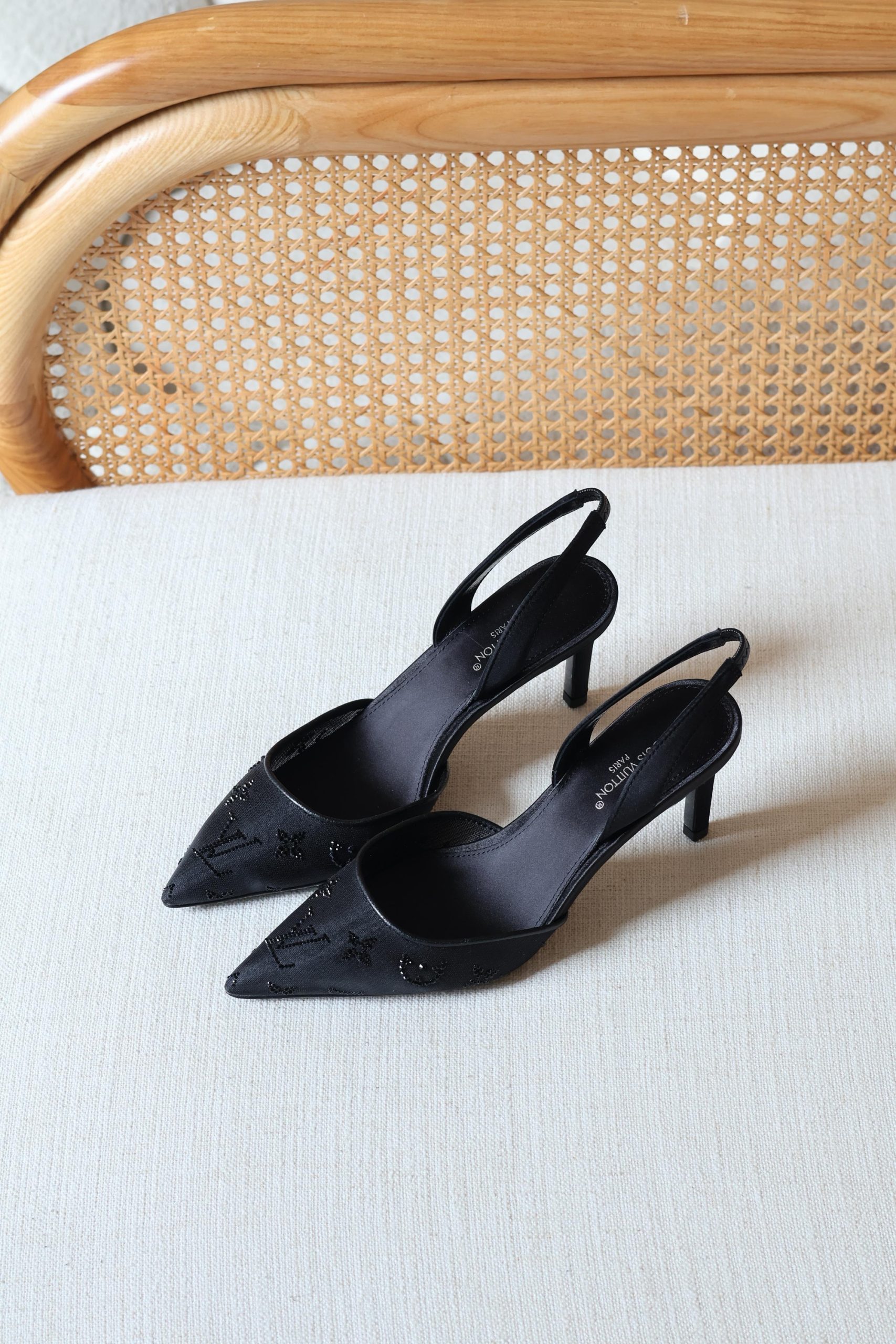 Slingback Pumps Louis Vuitton - Image 3