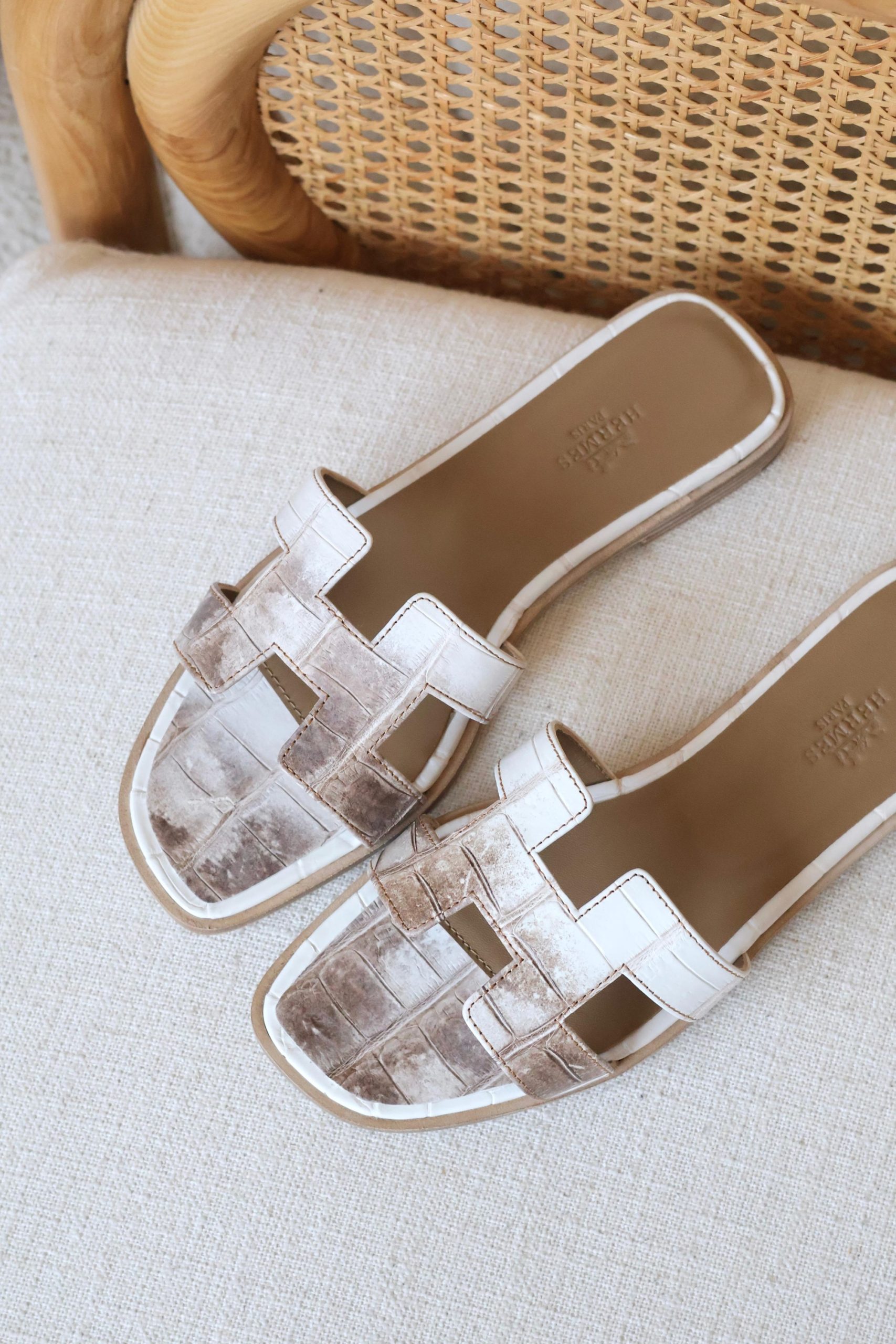 Hermes Oran Sandals Himalaya Niloticus Crocodile Leather - Image 2