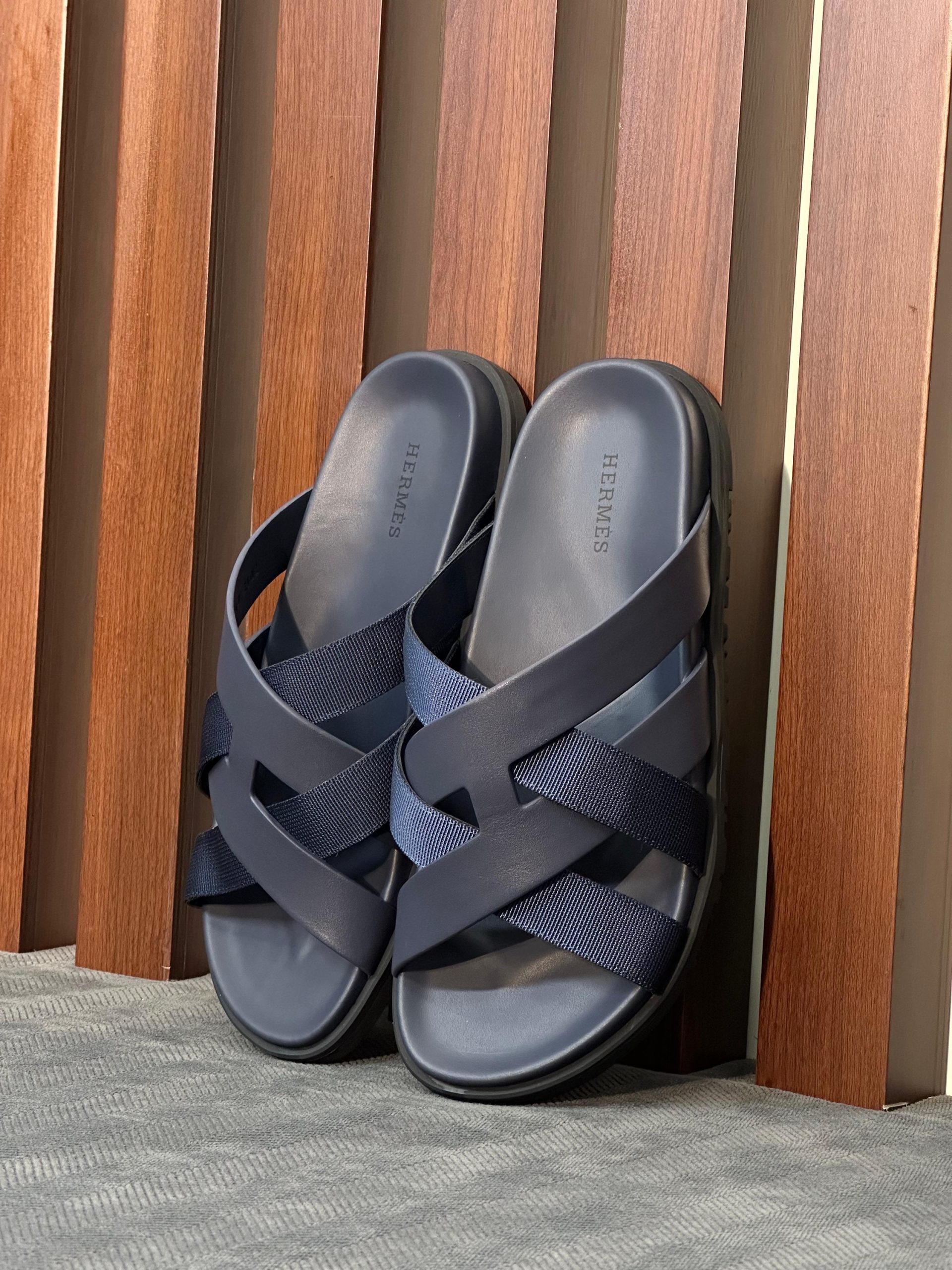 Hermès Kazimir Sandals - Image 6
