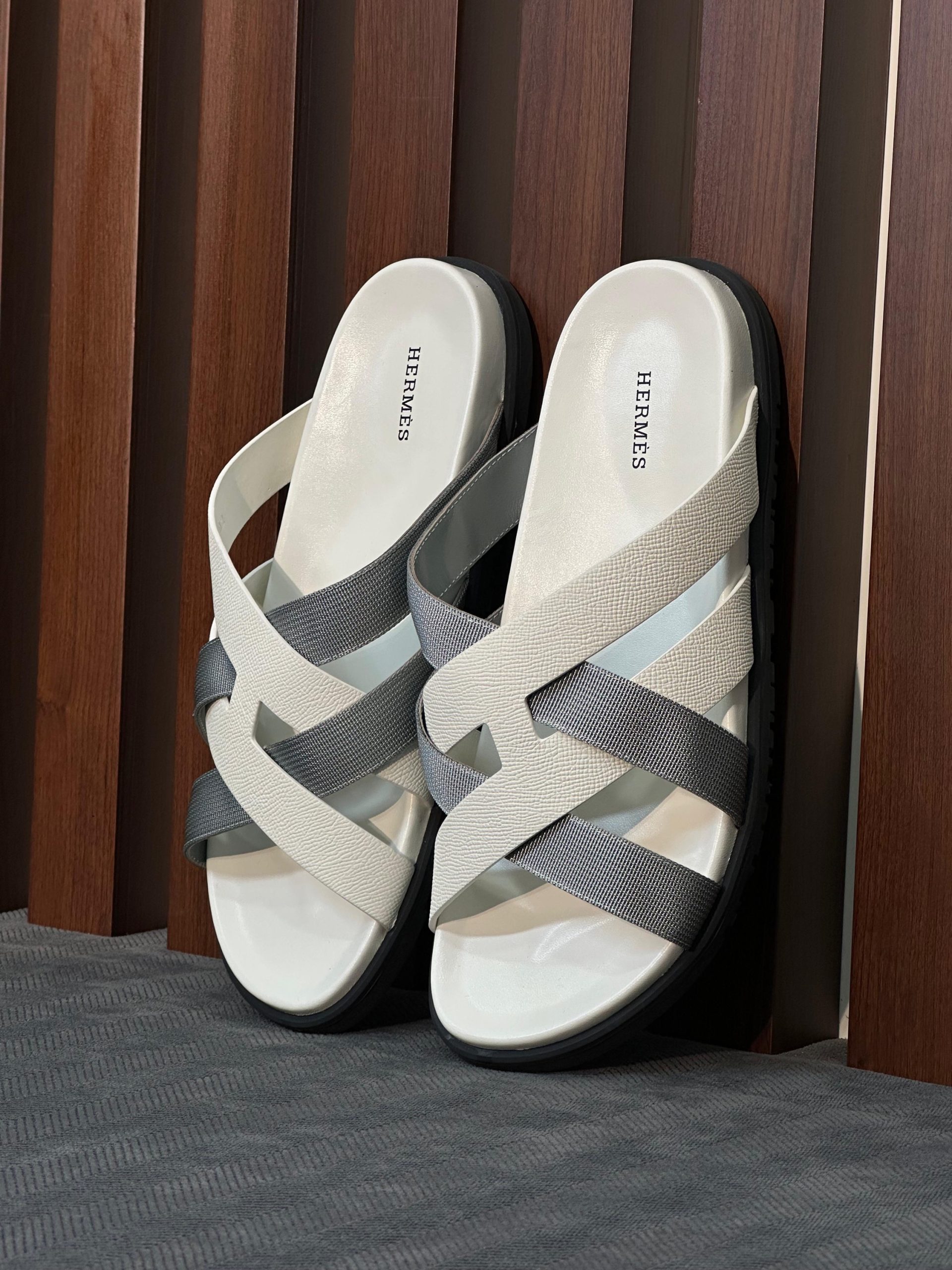 Hermès Kazimir Sandals - Image 8
