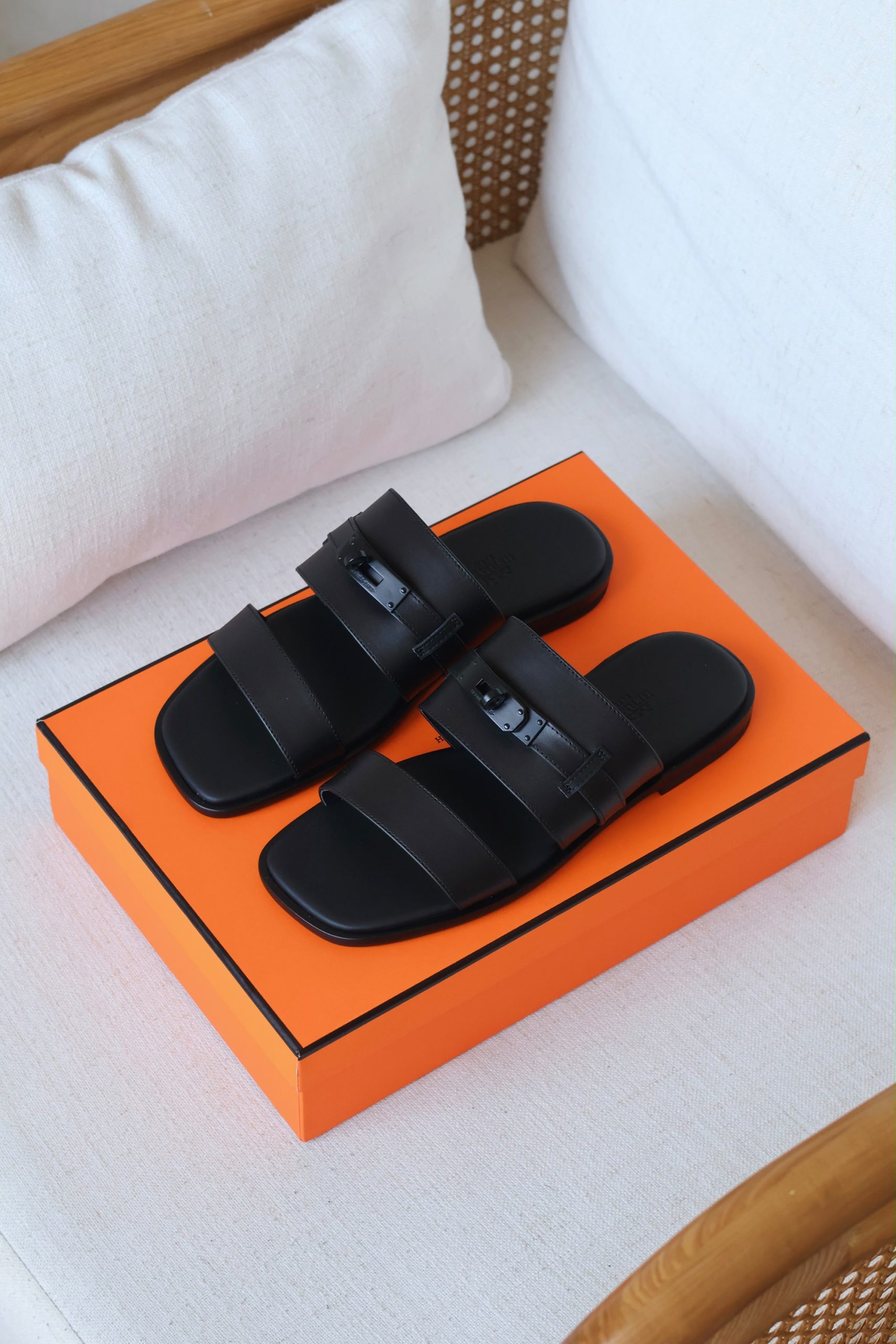 Hermès Made Sandals - Image 2