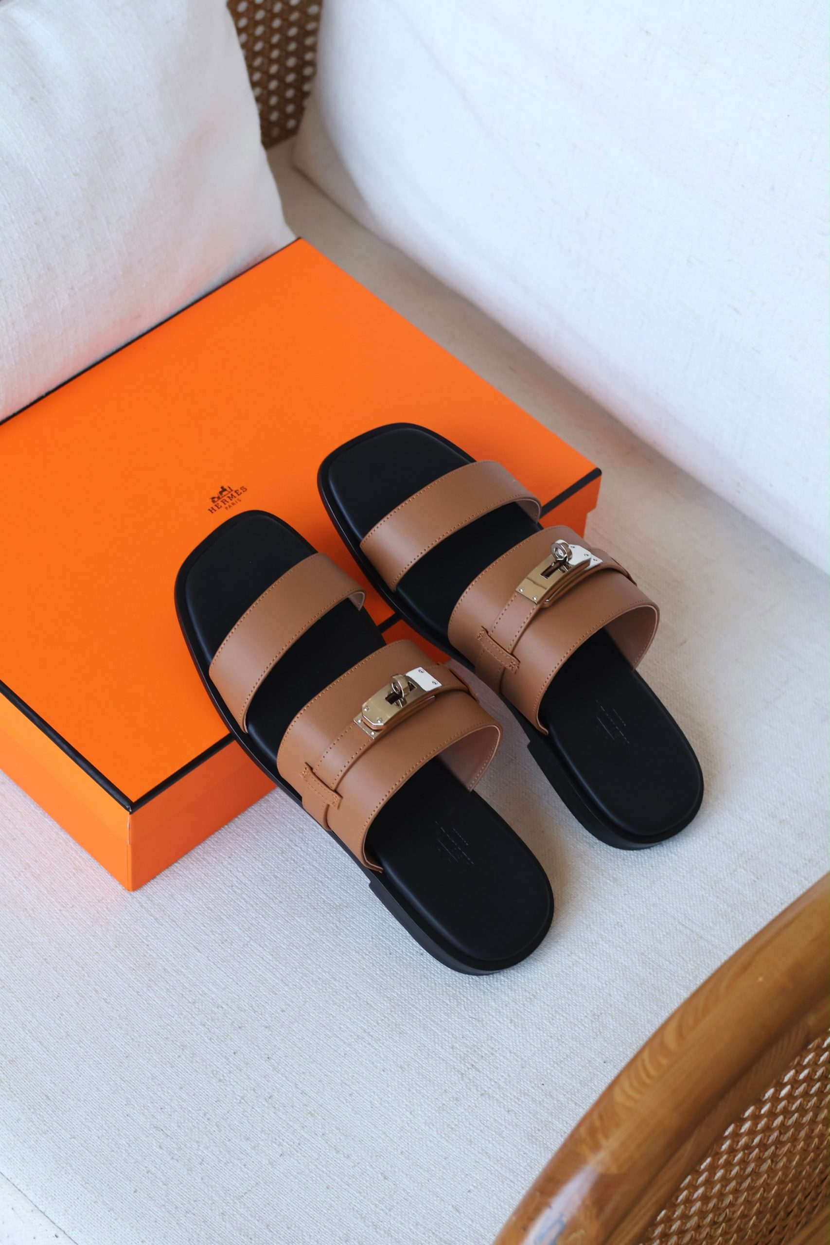 Hermès Made Sandals - Image 4