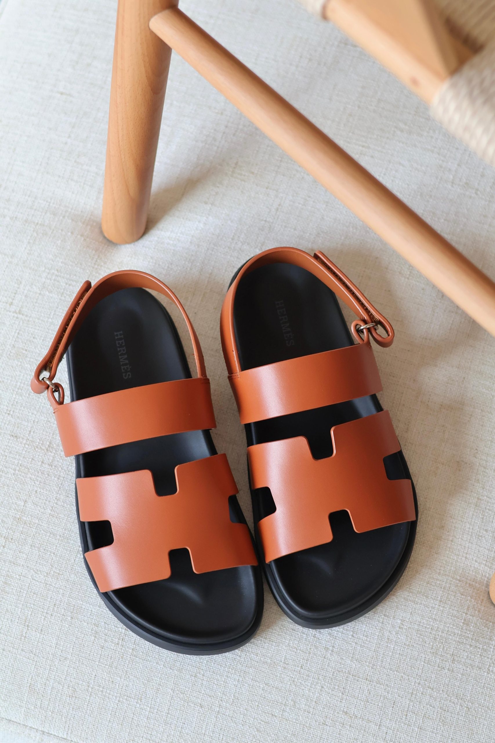 Hermès Chypre Sandals - Image 3
