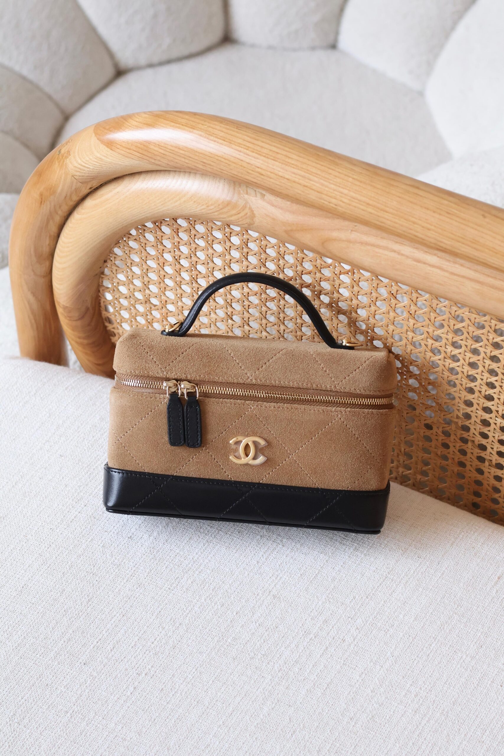 Chanel Slim Vanity Case - Image 2