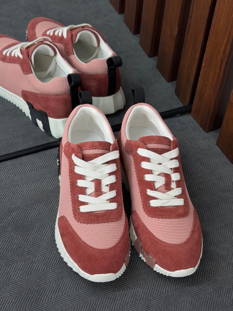 Hermès Bouncing Sneakers For Women - Image 33