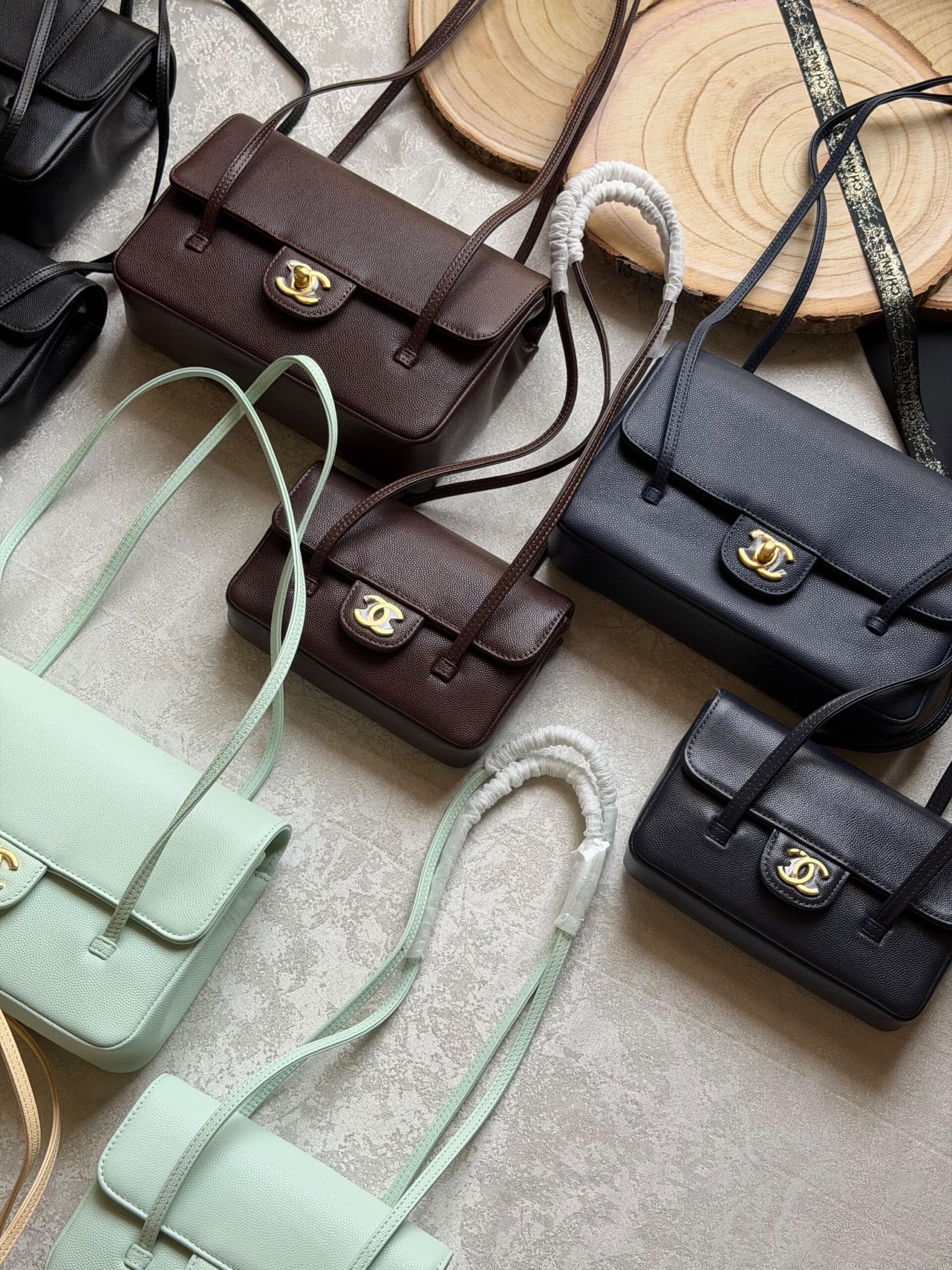 Chanel Preppy Coco Bag 23 Cm - Image 9
