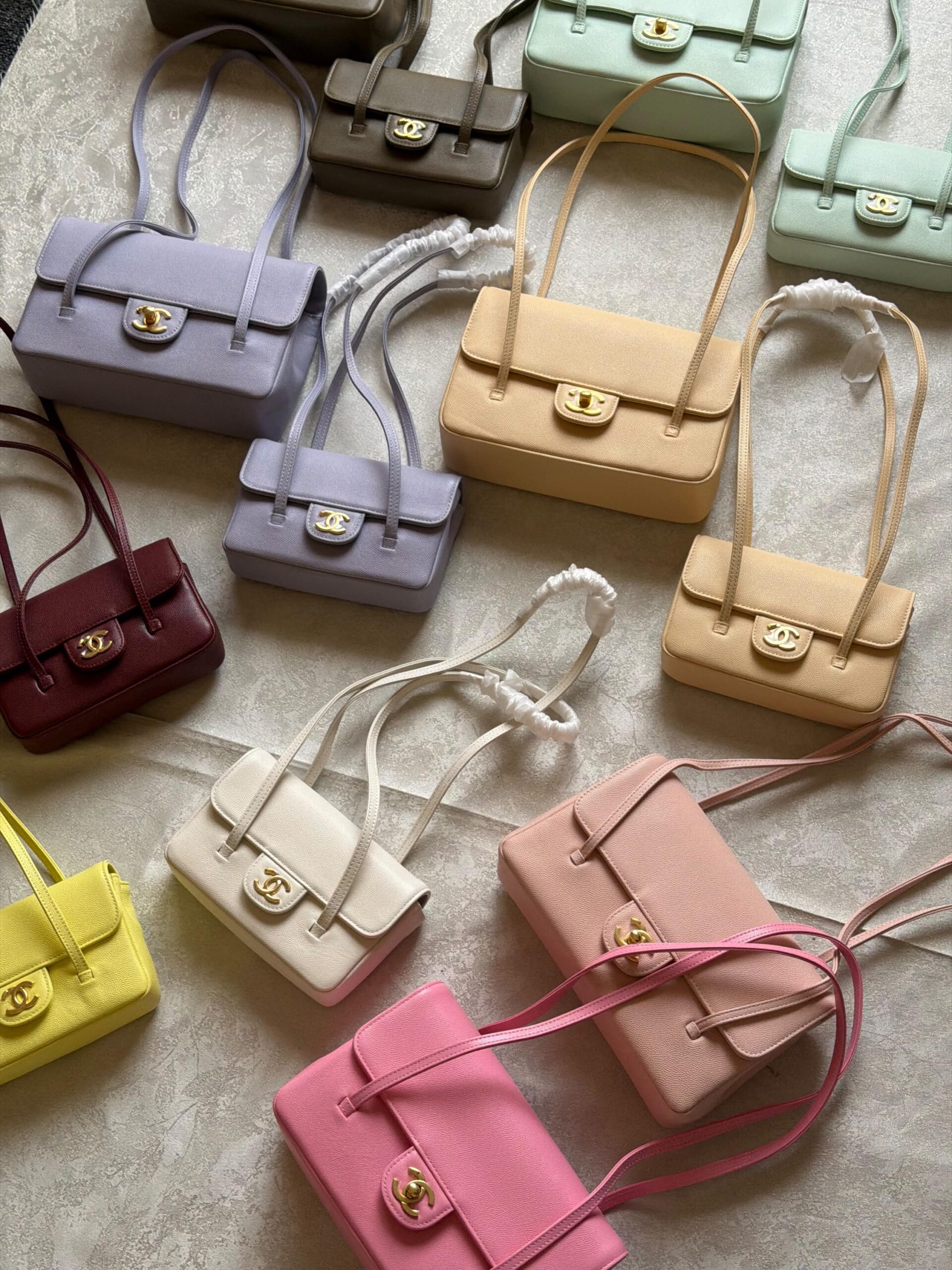 Chanel Preppy Coco Bag 23 Cm - Image 10