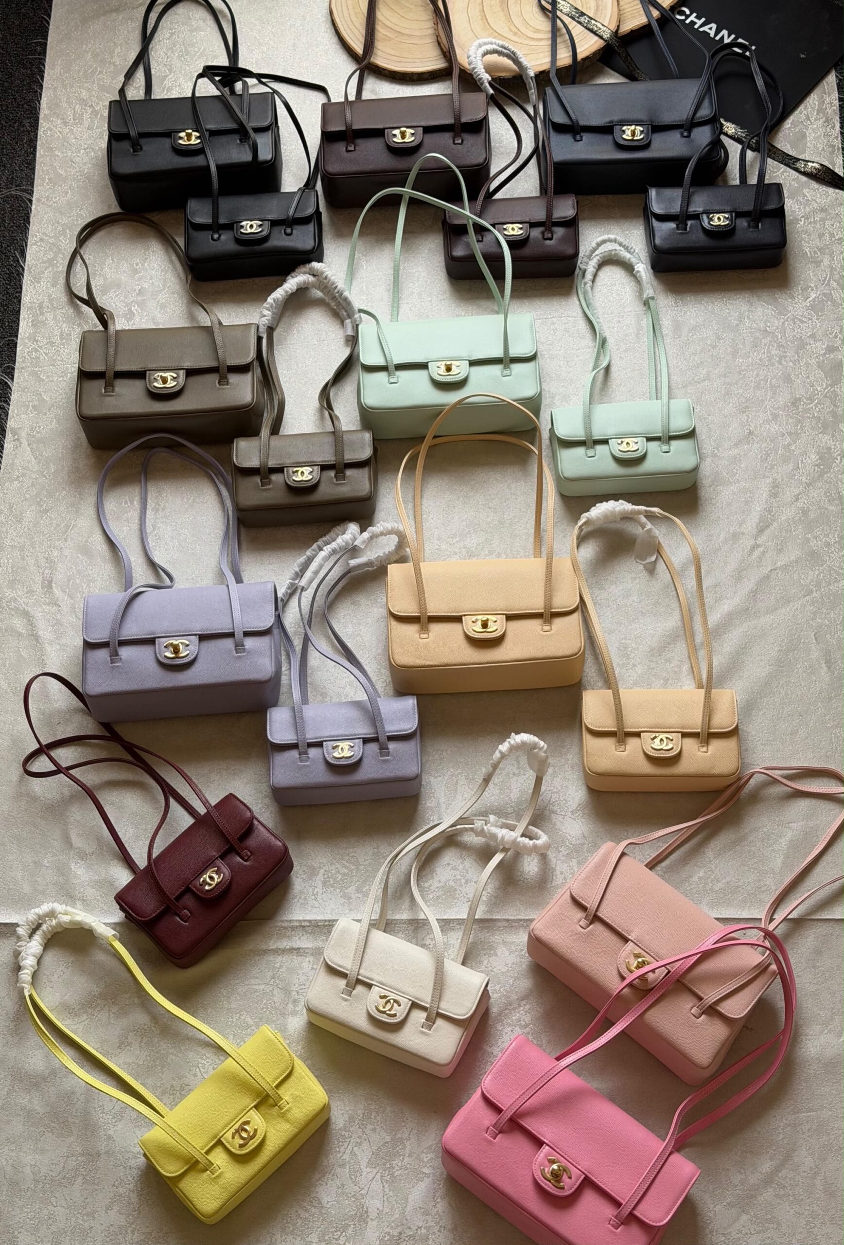 CHANEL Preppy Coco Bag 17 cm - Image 12