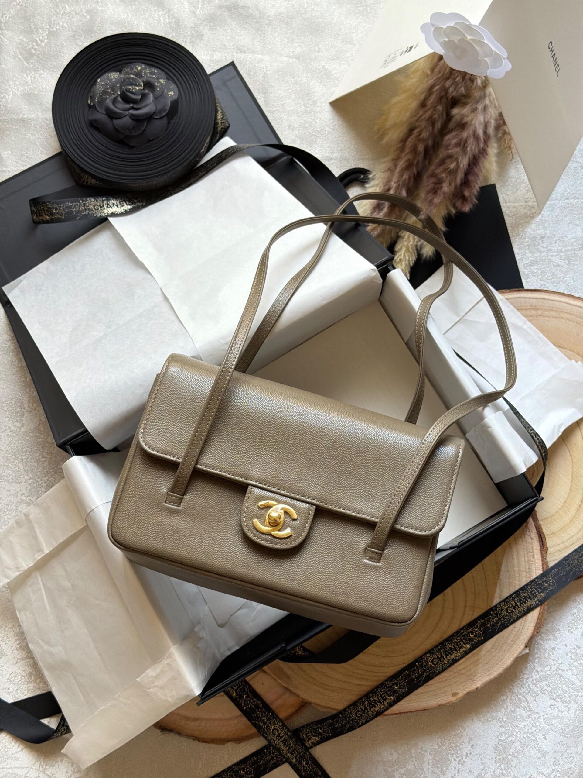 Chanel Preppy Coco Bag 23 Cm - Image 5