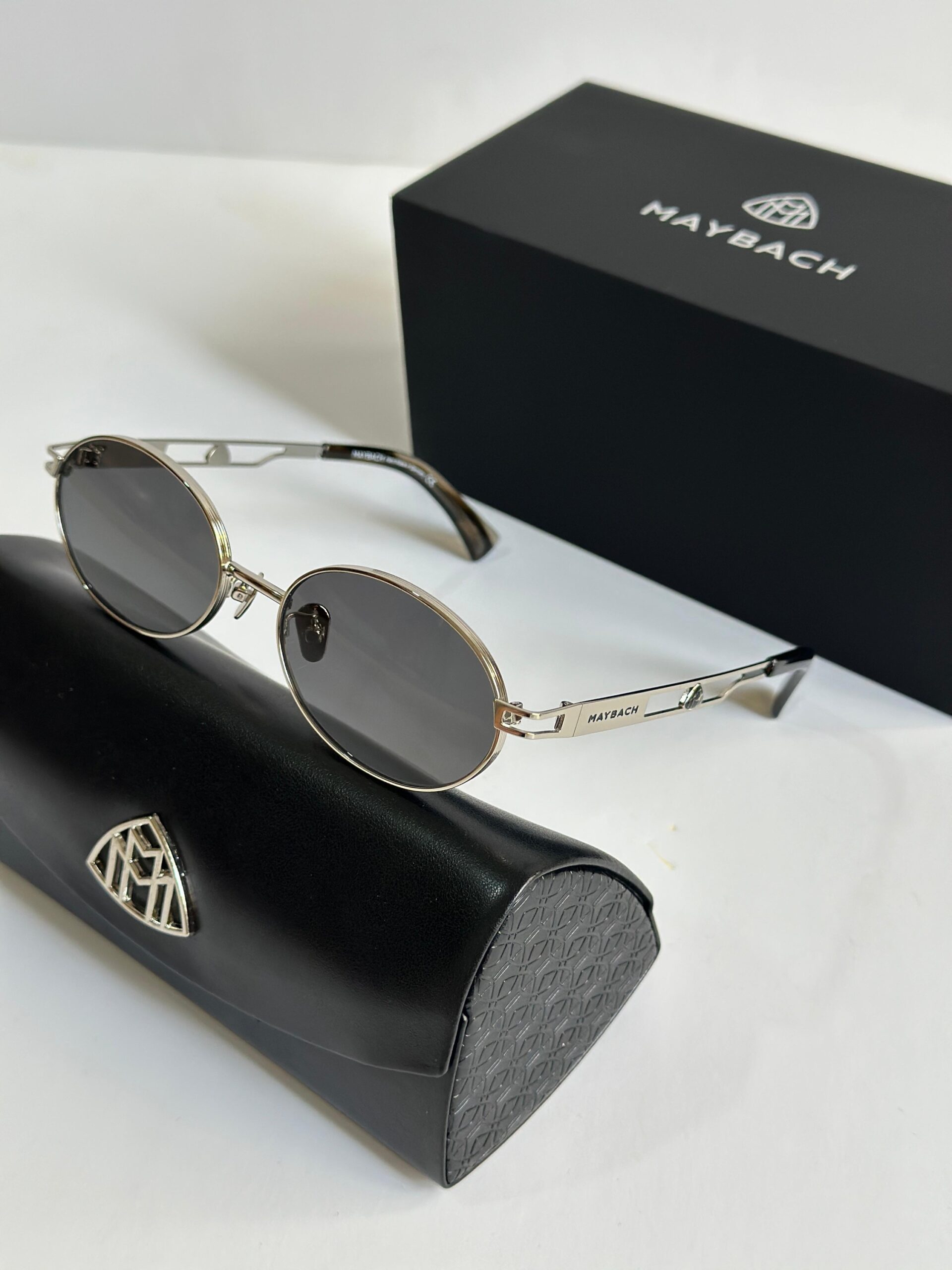 Maybach Sunglasses Metal Frame And Gradient Lenses - Image 4