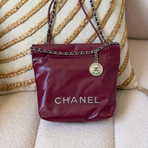 Chanel 22 Bag Vibrant Burgundy Shiny Calfskin Leather