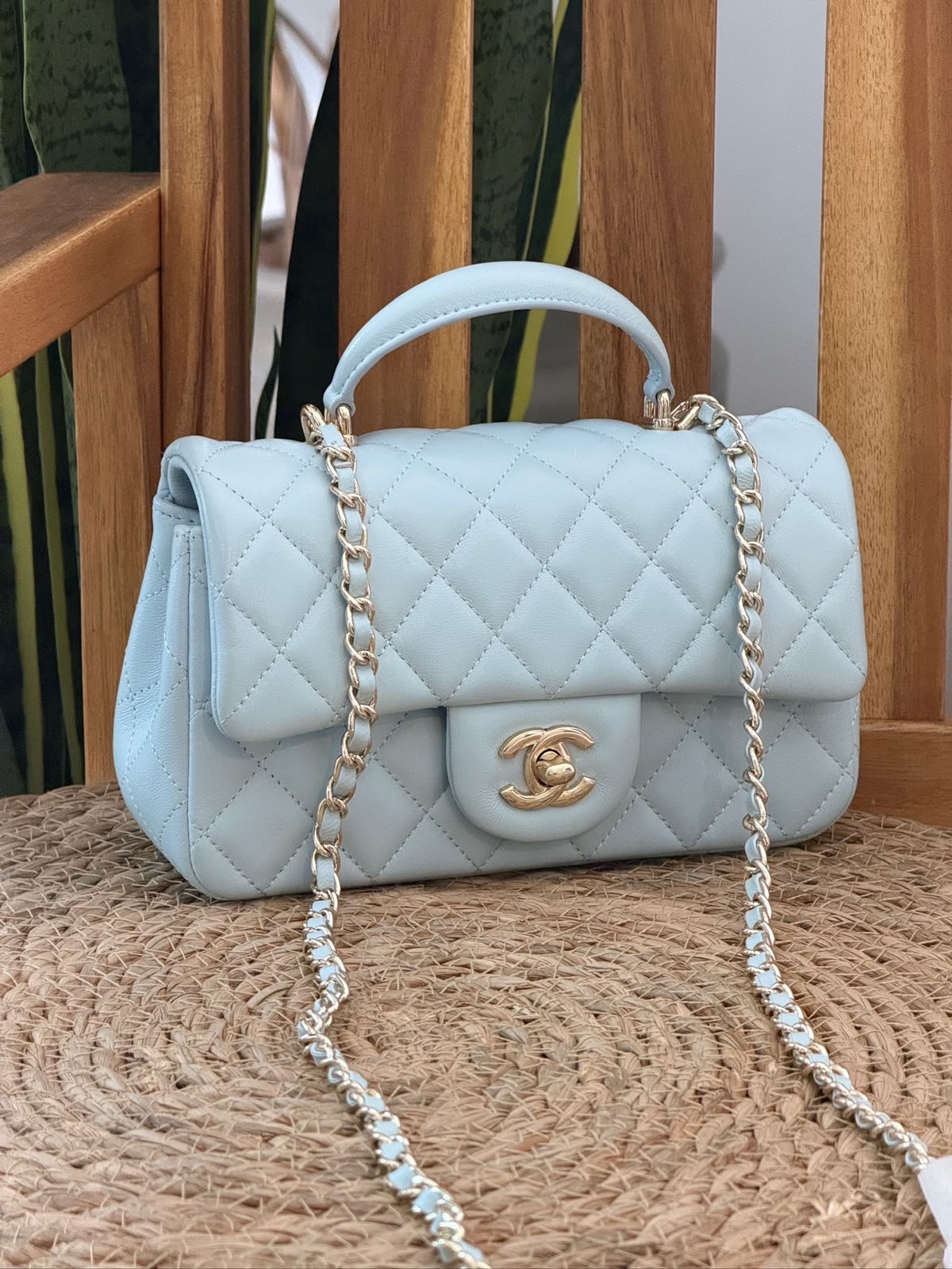 black Chanel Caviar Mini Rectangular Flap Bag - Image 2