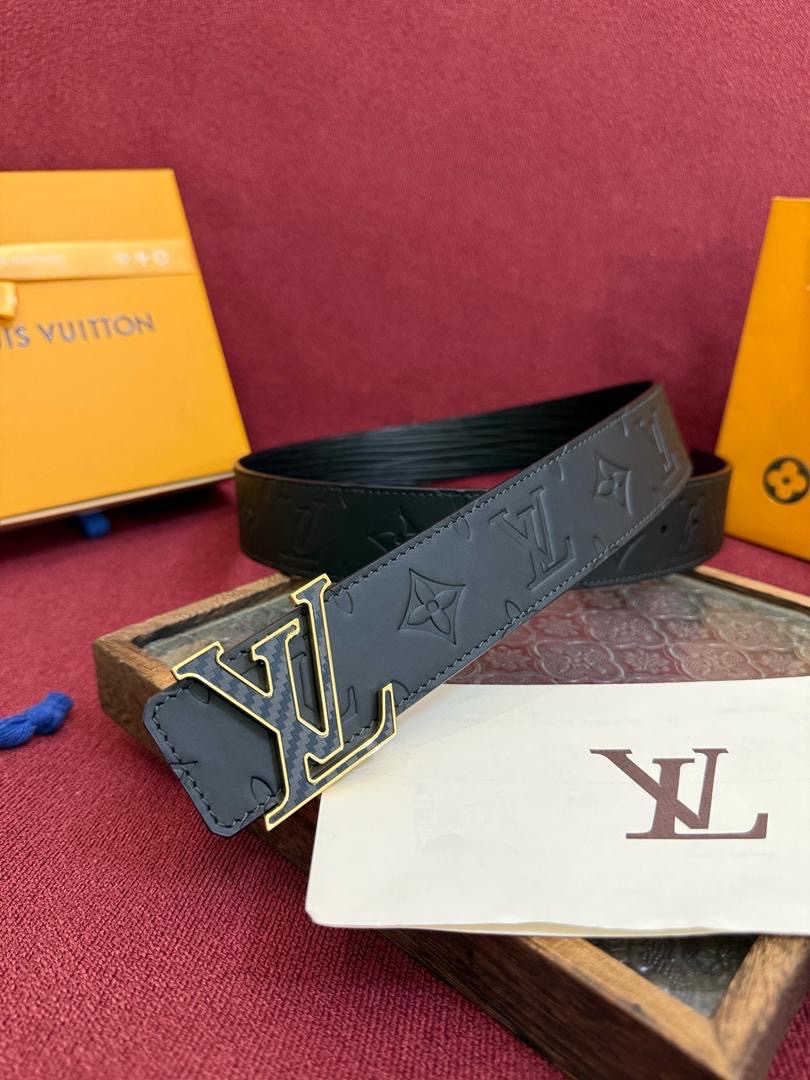 Louis Vuitton LV Initiales Reversible Belt - Image 3