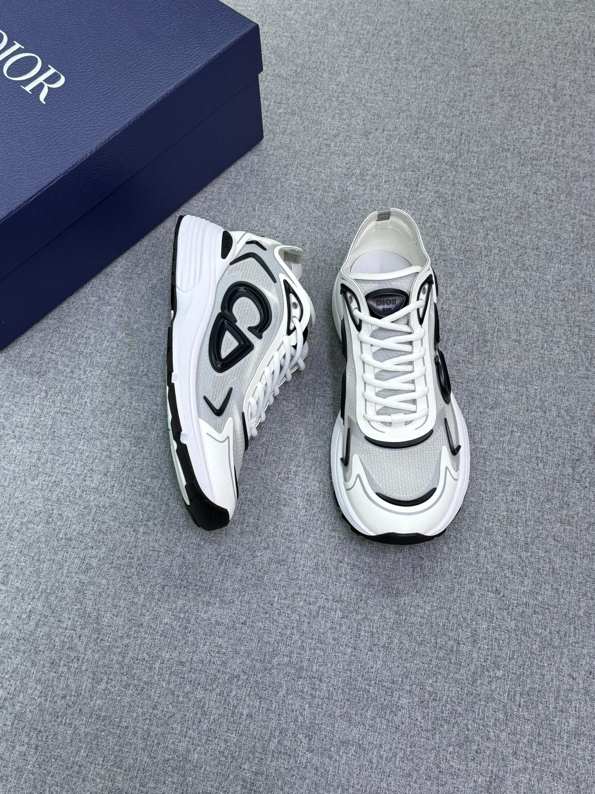 Dior B30 Countdown Tech Sneakers - Image 4