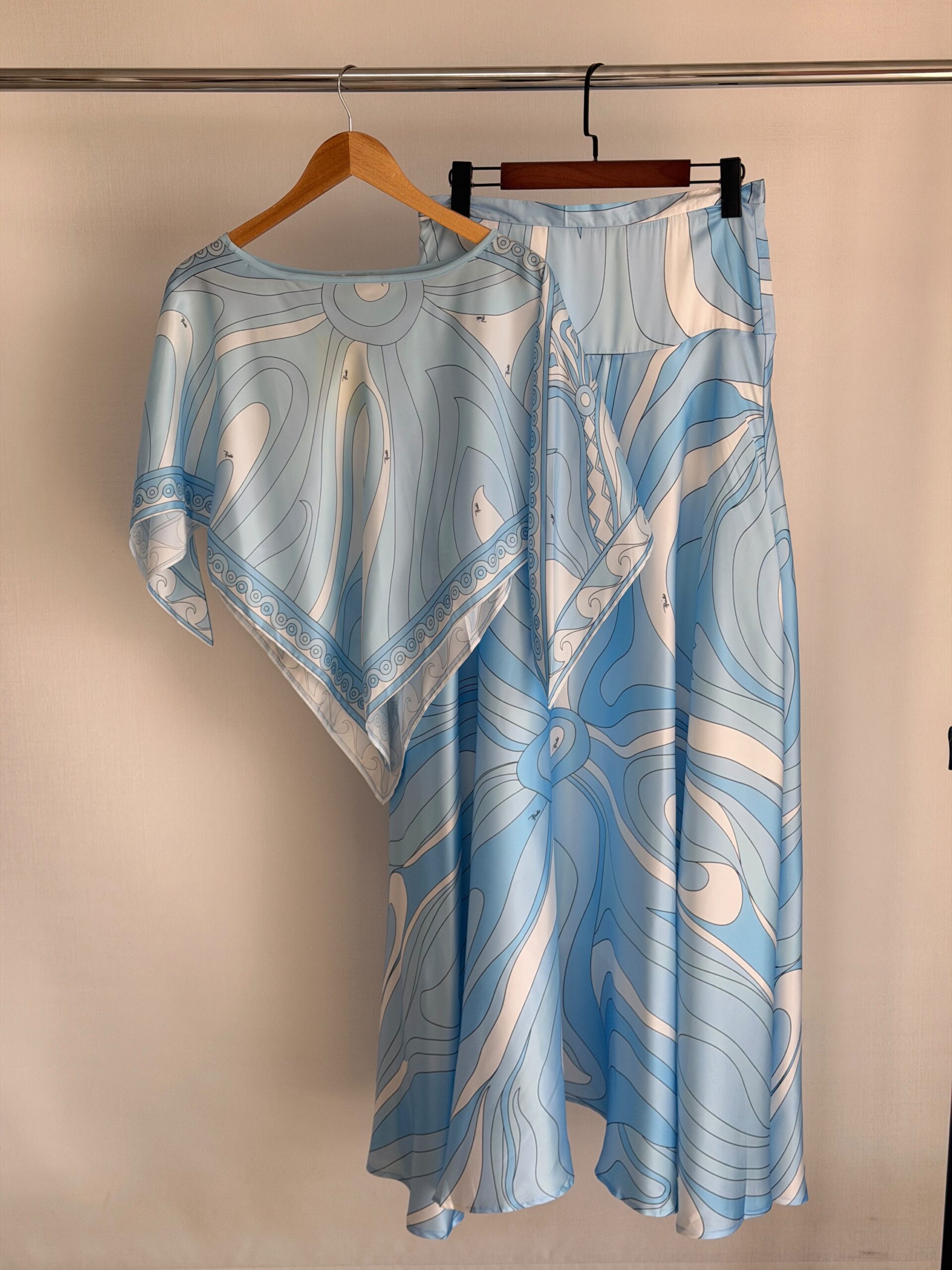 Emilio Pucci Dress - Image 3