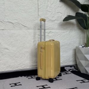 Rimowa Essential Suitcase Set