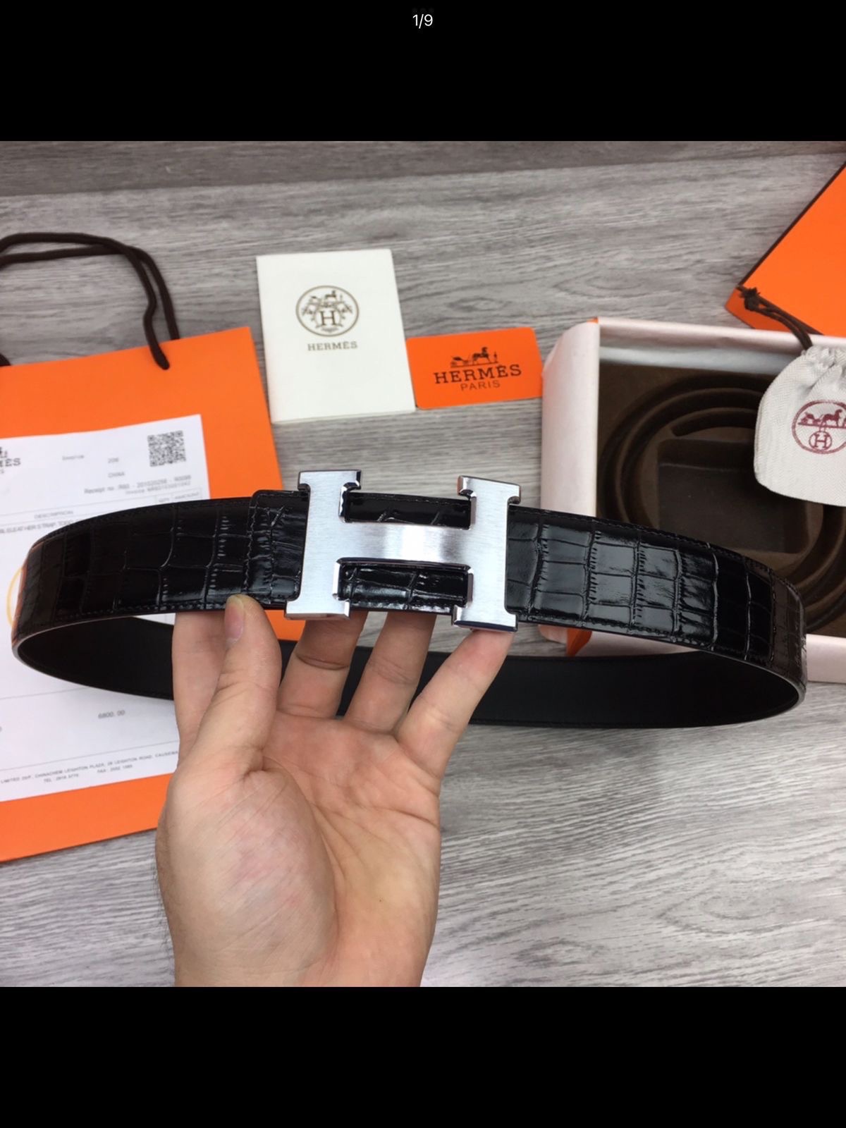 Hermès Constance Belt Features A Shiny Crocodile Leather Strap Paired