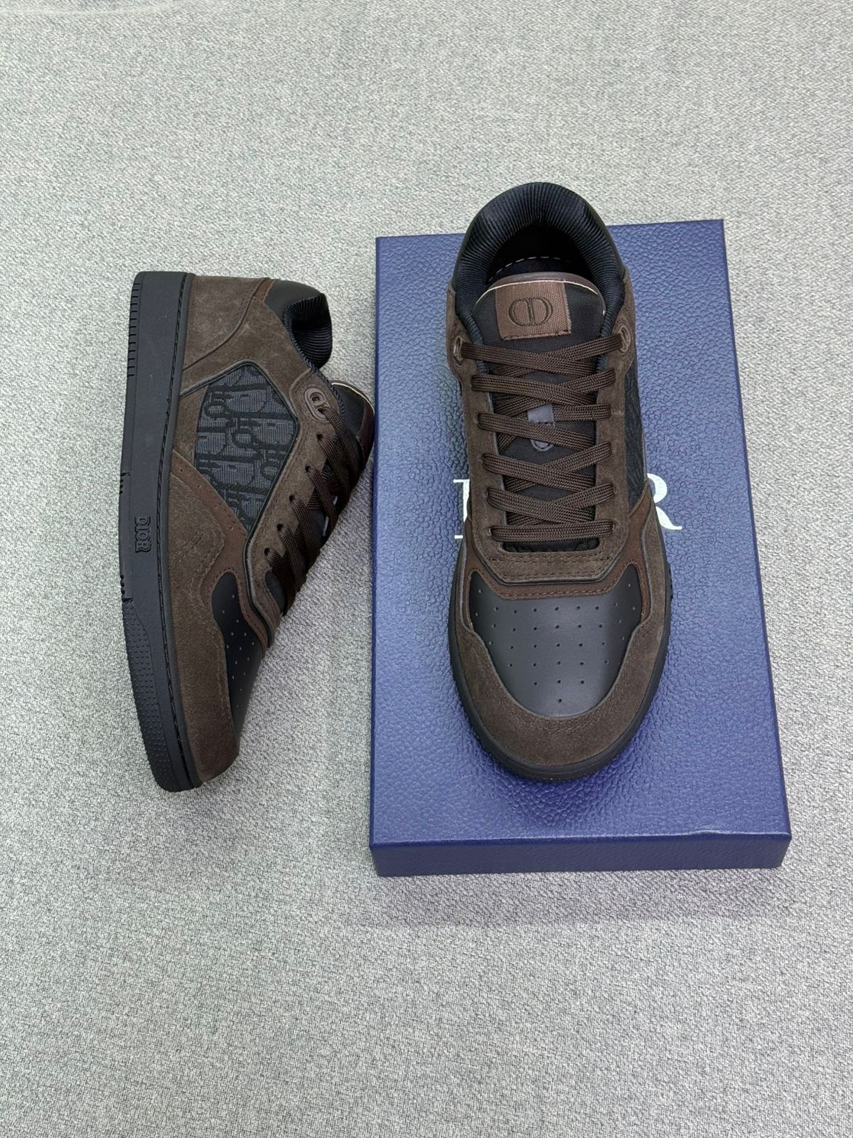Dior B27 Uptown Low Top Sneakers - Image 2