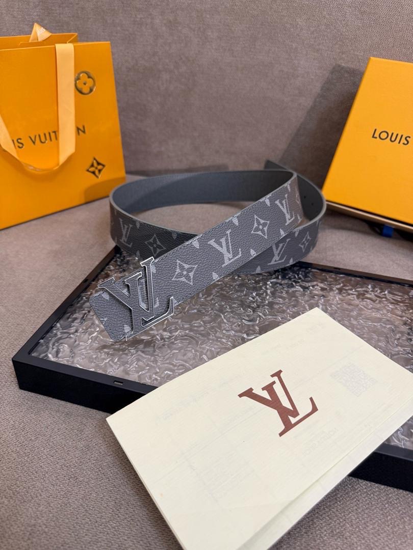 Louis Vuitton LV Shadow Reversible Belt Features Embossed Monogram Leather - Image 9