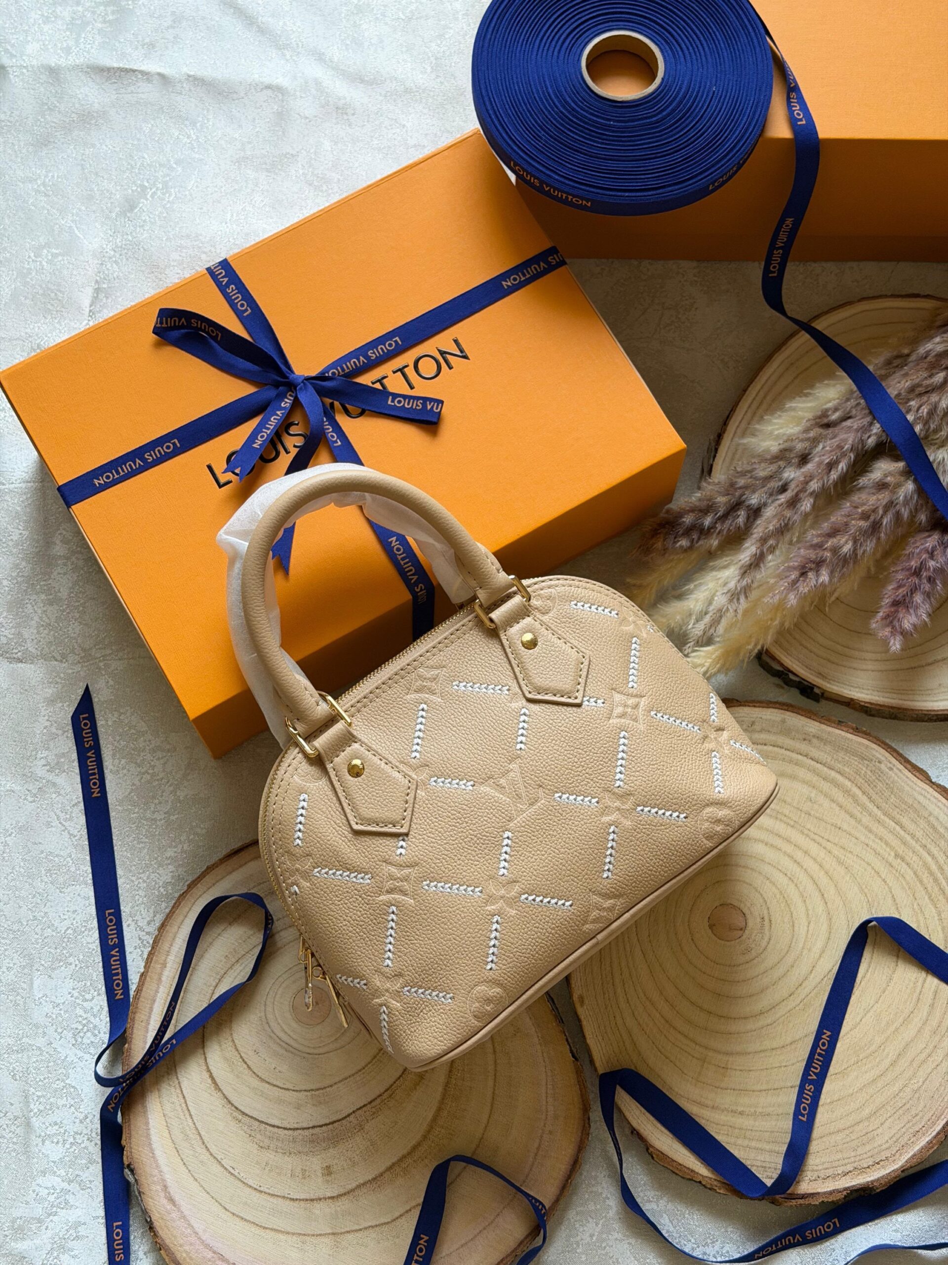 Louis Vuitton Alma BB Bag