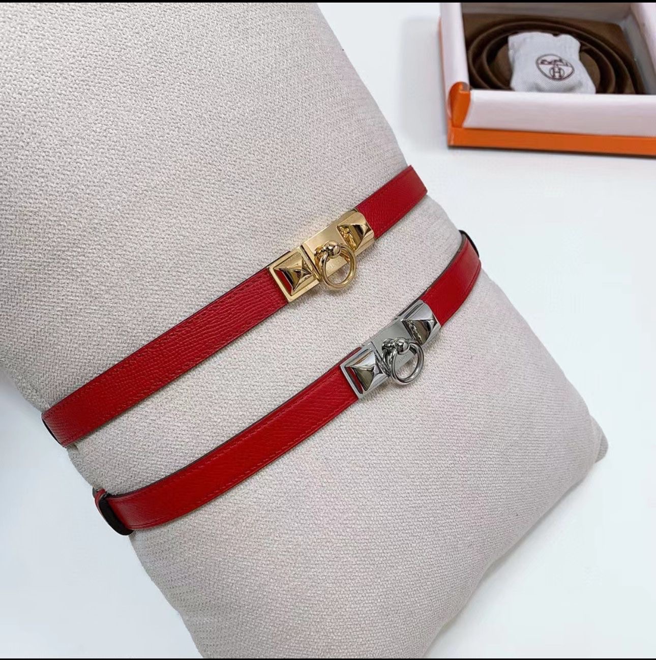 Hermès Rivale Belts Crafted From Epsom Calfskin Leather. - Image 2