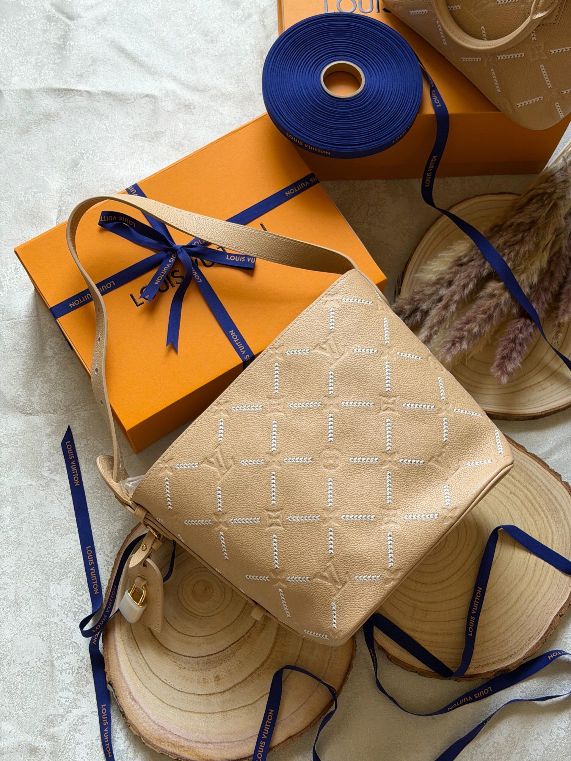 Louis Vuitton Alma BB Bag - Image 2