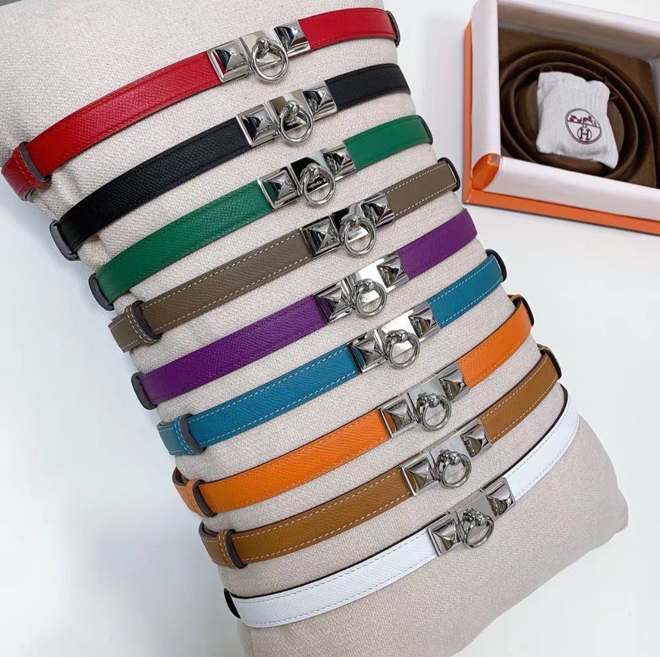 Hermès Rivale Belts Crafted From Epsom Calfskin Leather. - Image 12