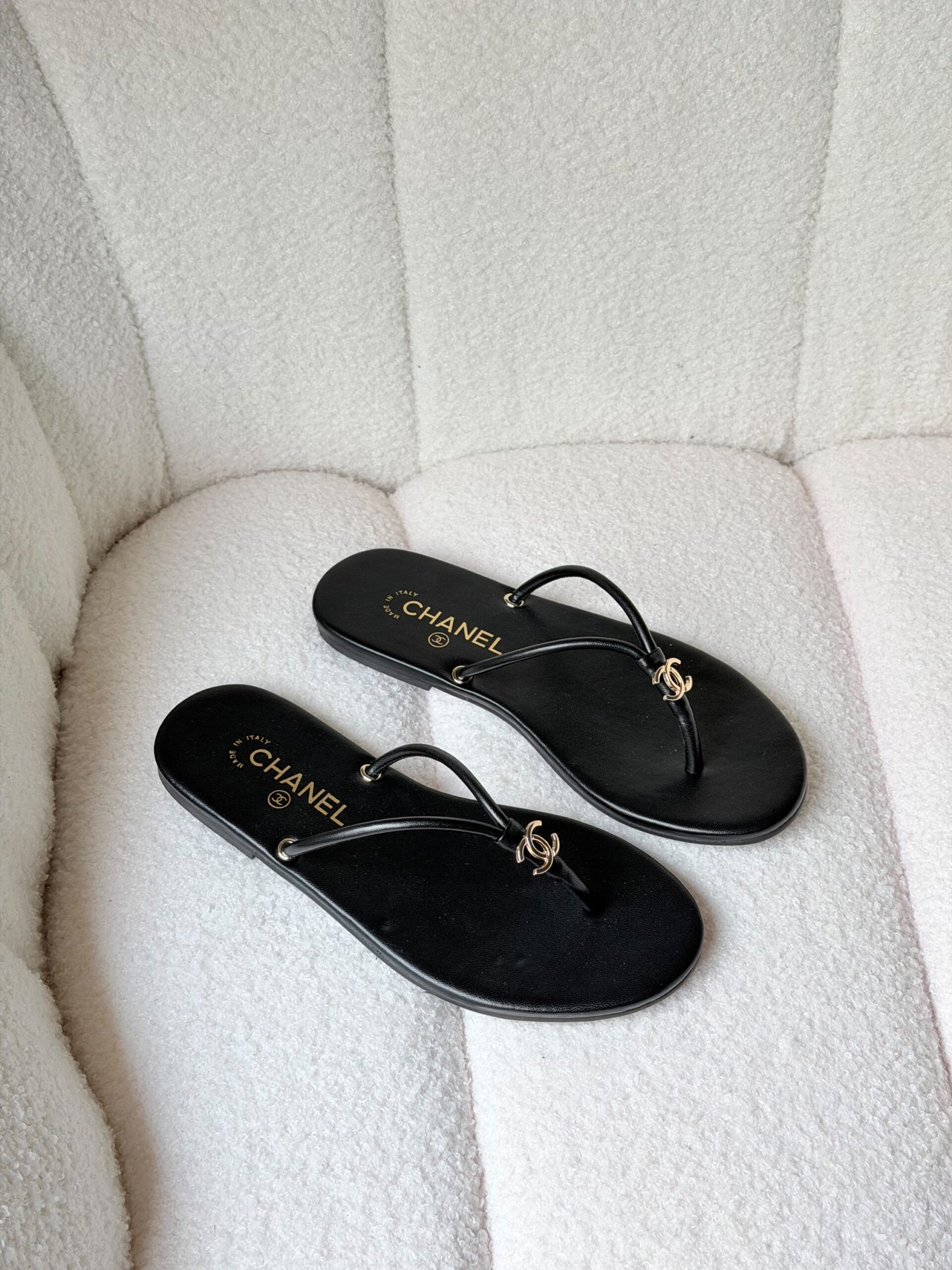 Chanel Thong Sandals - Image 2
