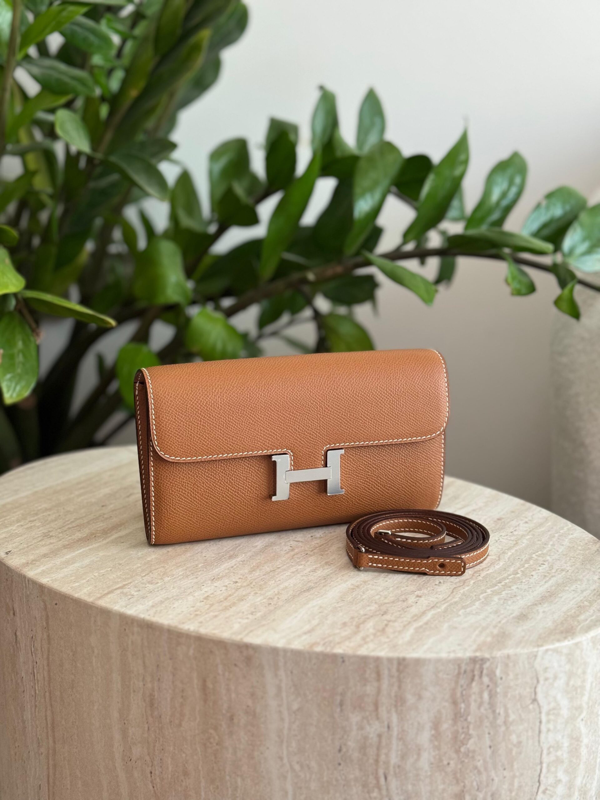 Hermès Constance To Go wallet - Image 13