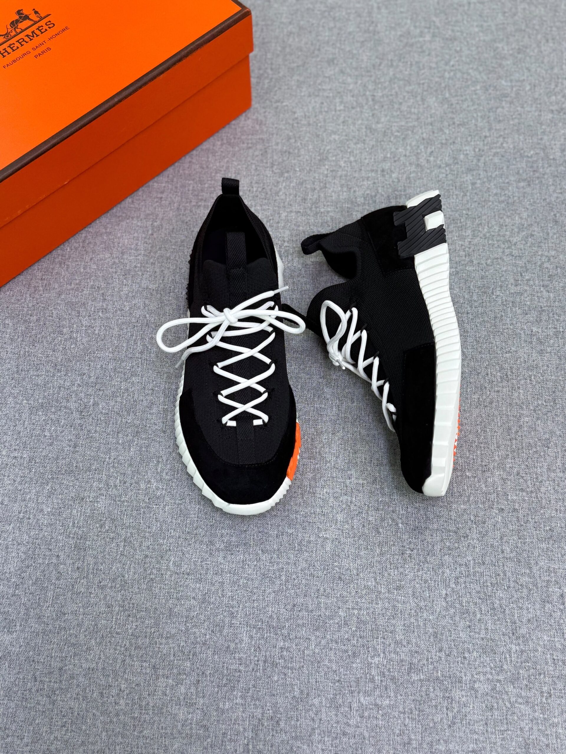 Hermès Lift Slip-On Sneakers - Image 2