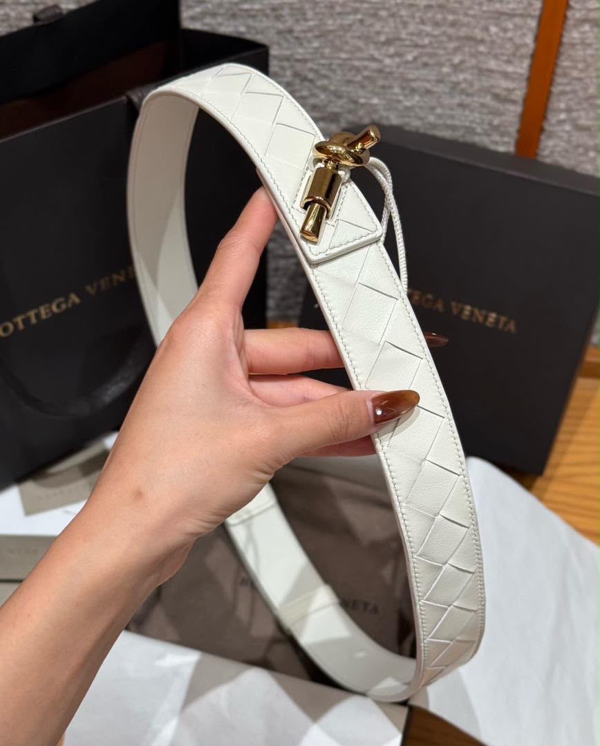 Bottega Veneta Andiamo Belt
