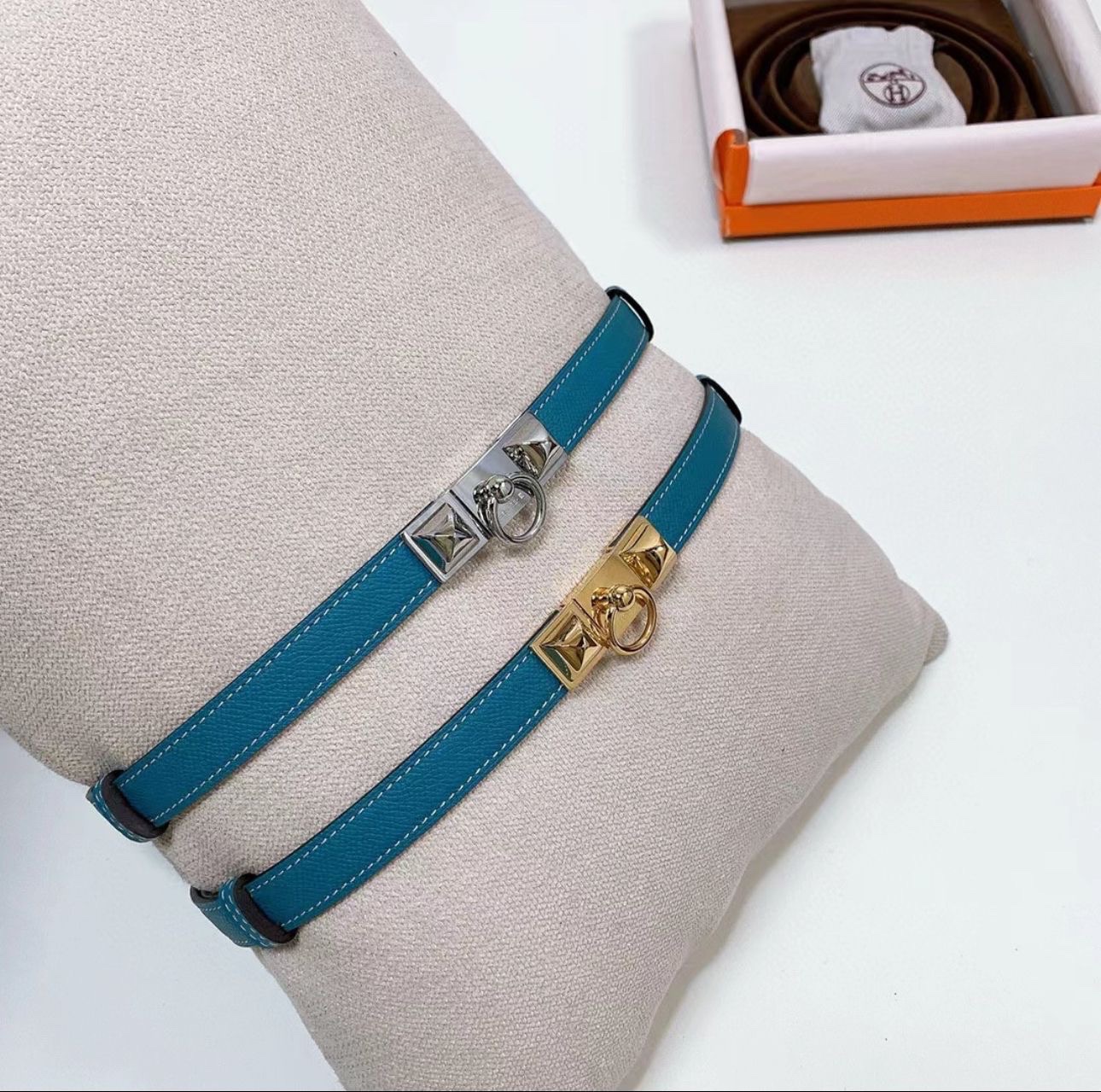 Hermès Rivale Belts Crafted From Epsom Calfskin Leather. - Image 6
