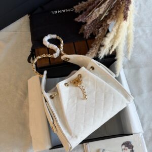 Chanel 25 Hobo Bag Crafted Quilted Grained Calfskin With Iconic Gold-Tone Metal Hardware