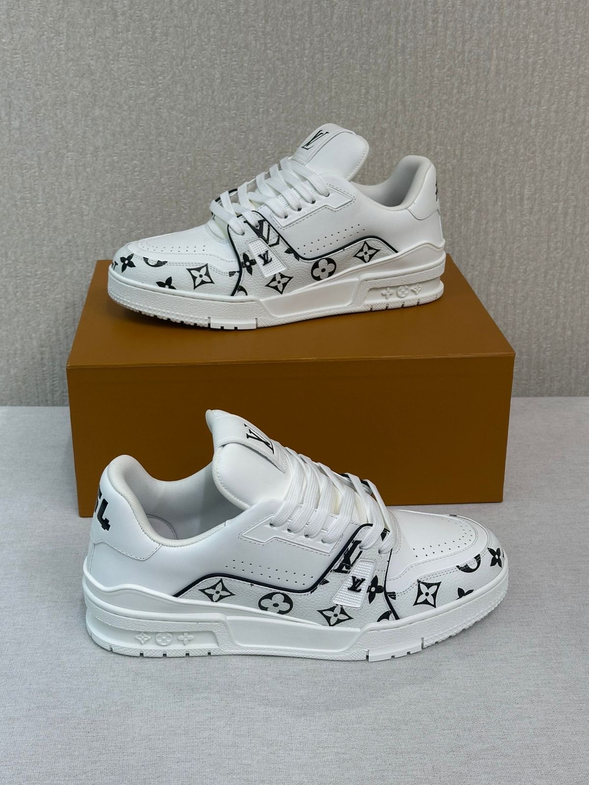 Louis Vuitton LV Trainer Sneakers - Image 4