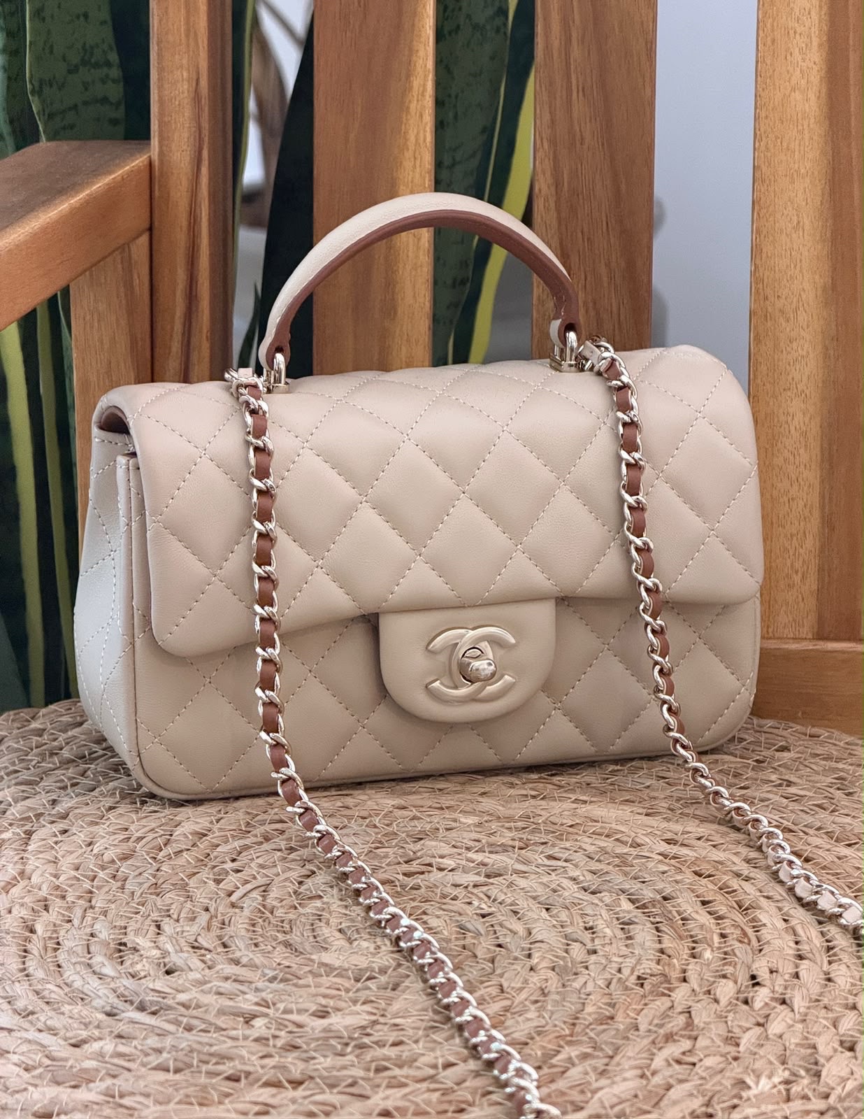black Chanel Caviar Mini Rectangular Flap Bag - Image 4