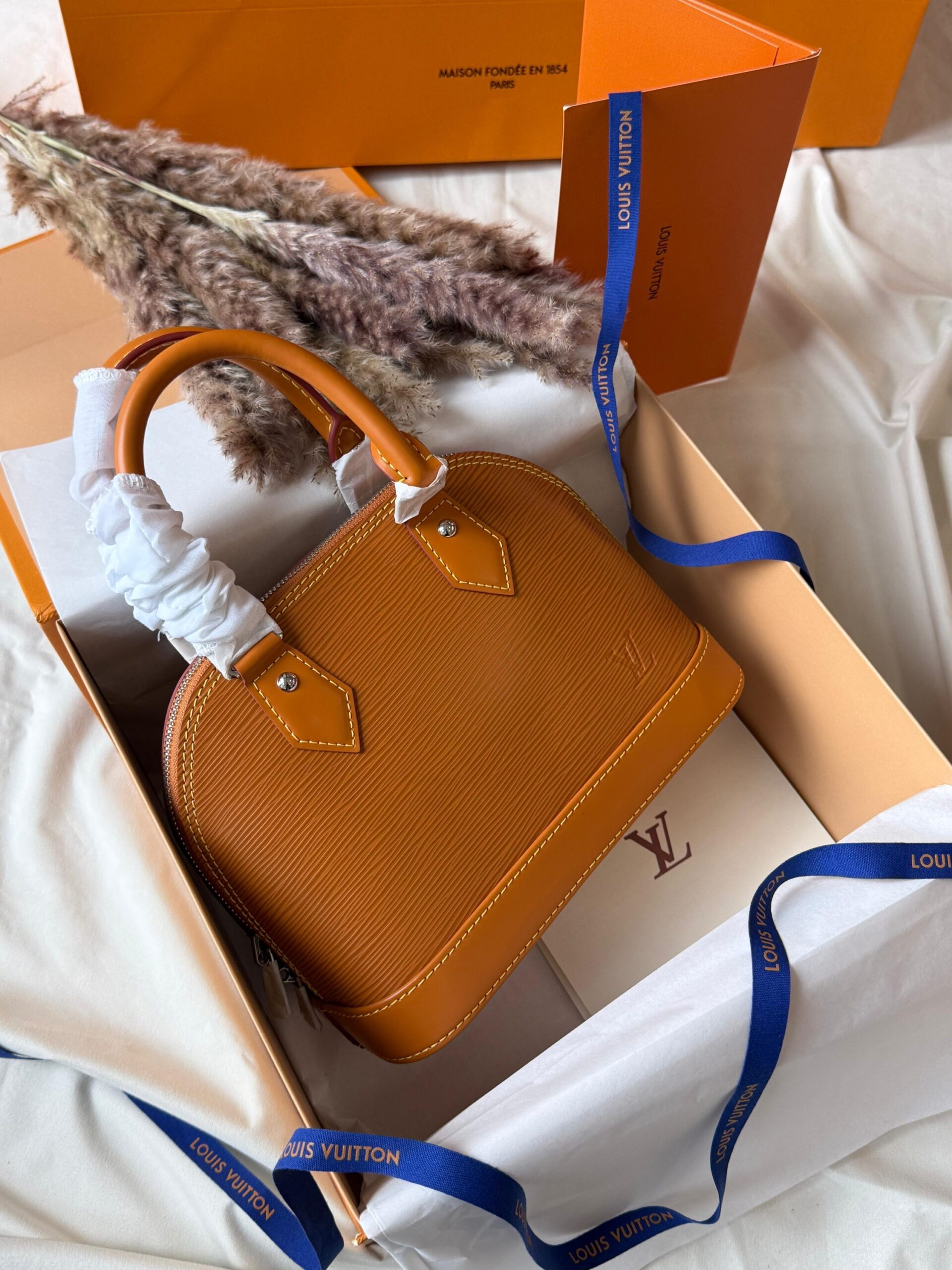 Louis Vuitton Alma BB Bag - Image 6