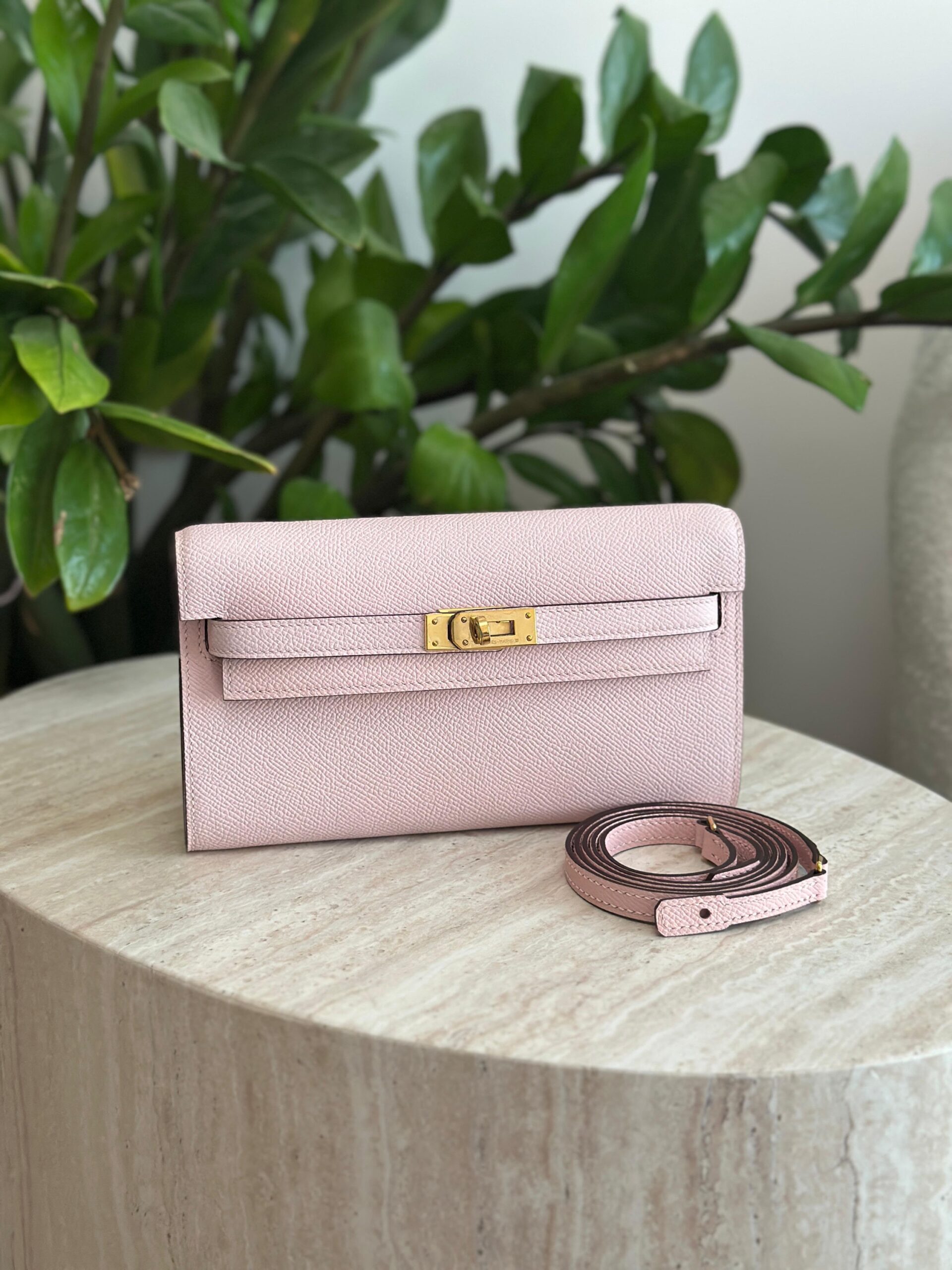 Hermès Kelly To-Go Wallet - Image 7