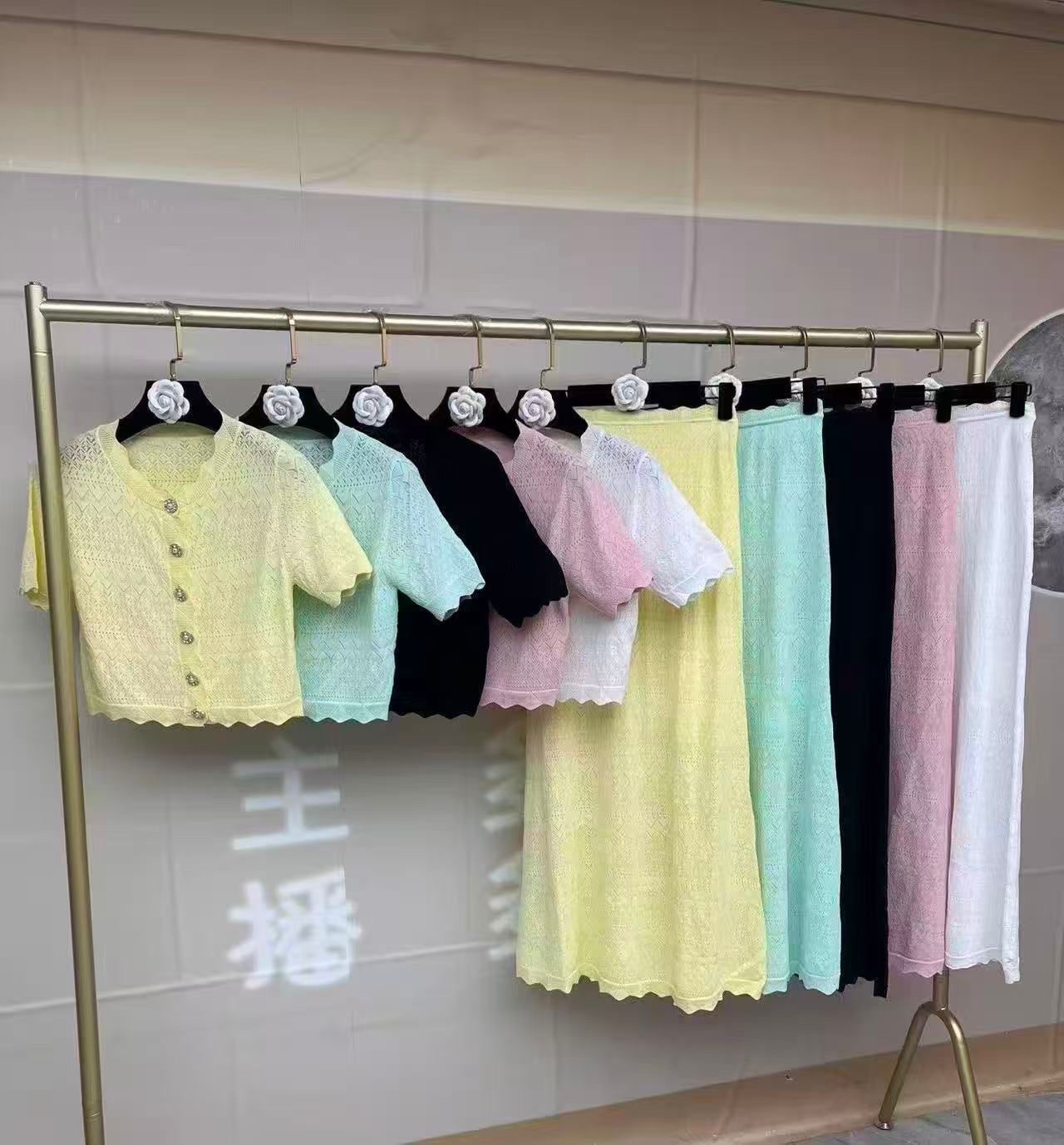 Waya Knitted Tops