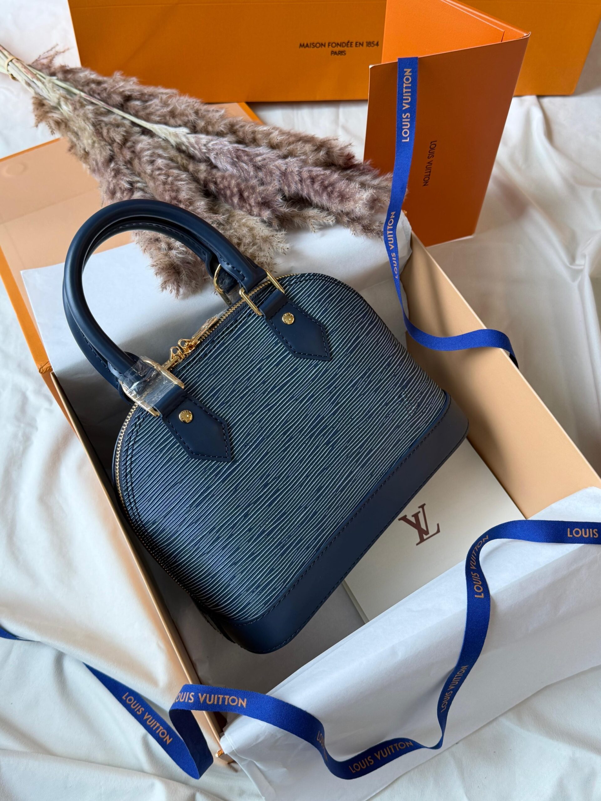 Louis Vuitton Alma BB Bag - Image 3