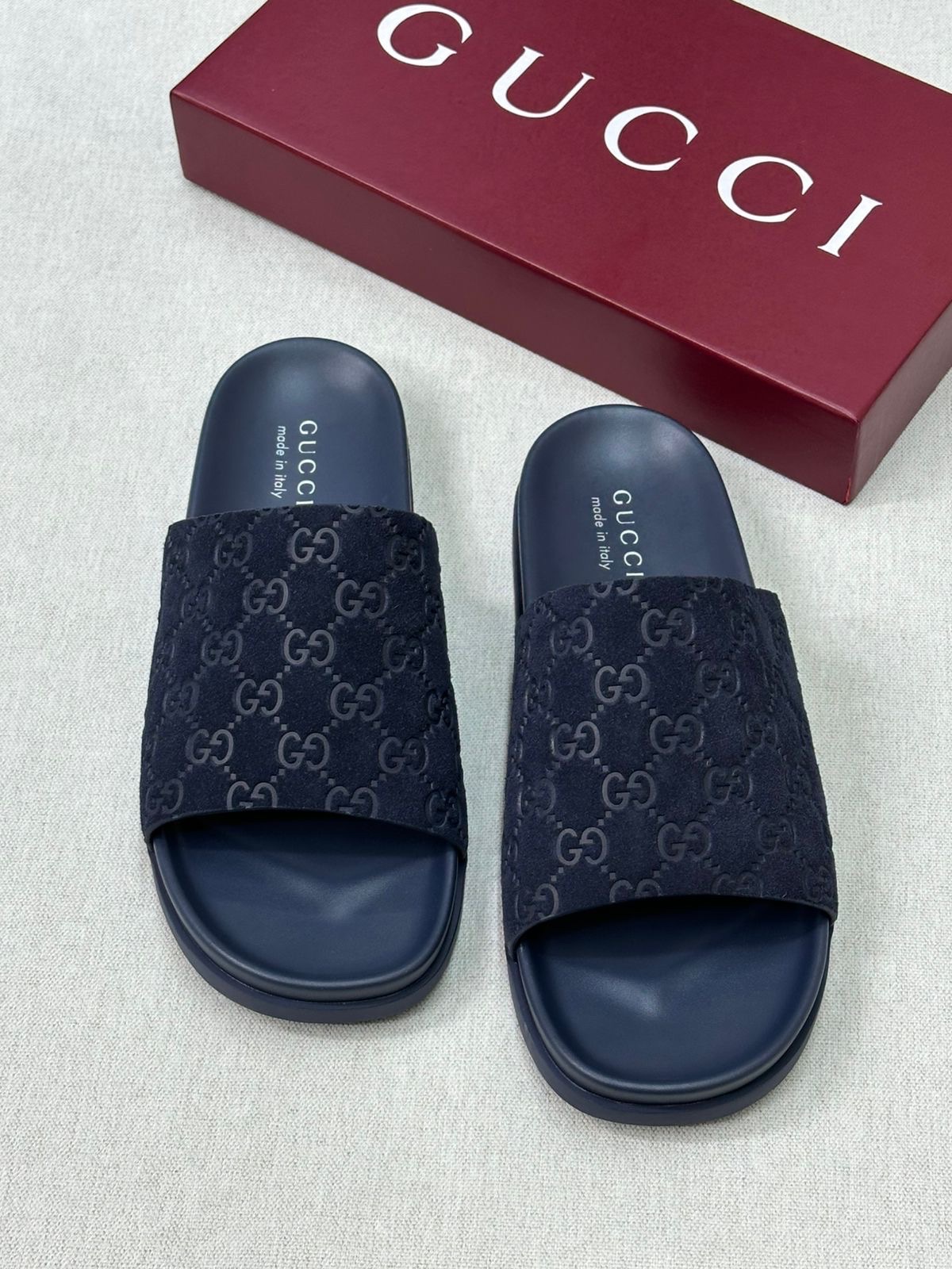 Gucci Men's Slide Sandals - Image 5