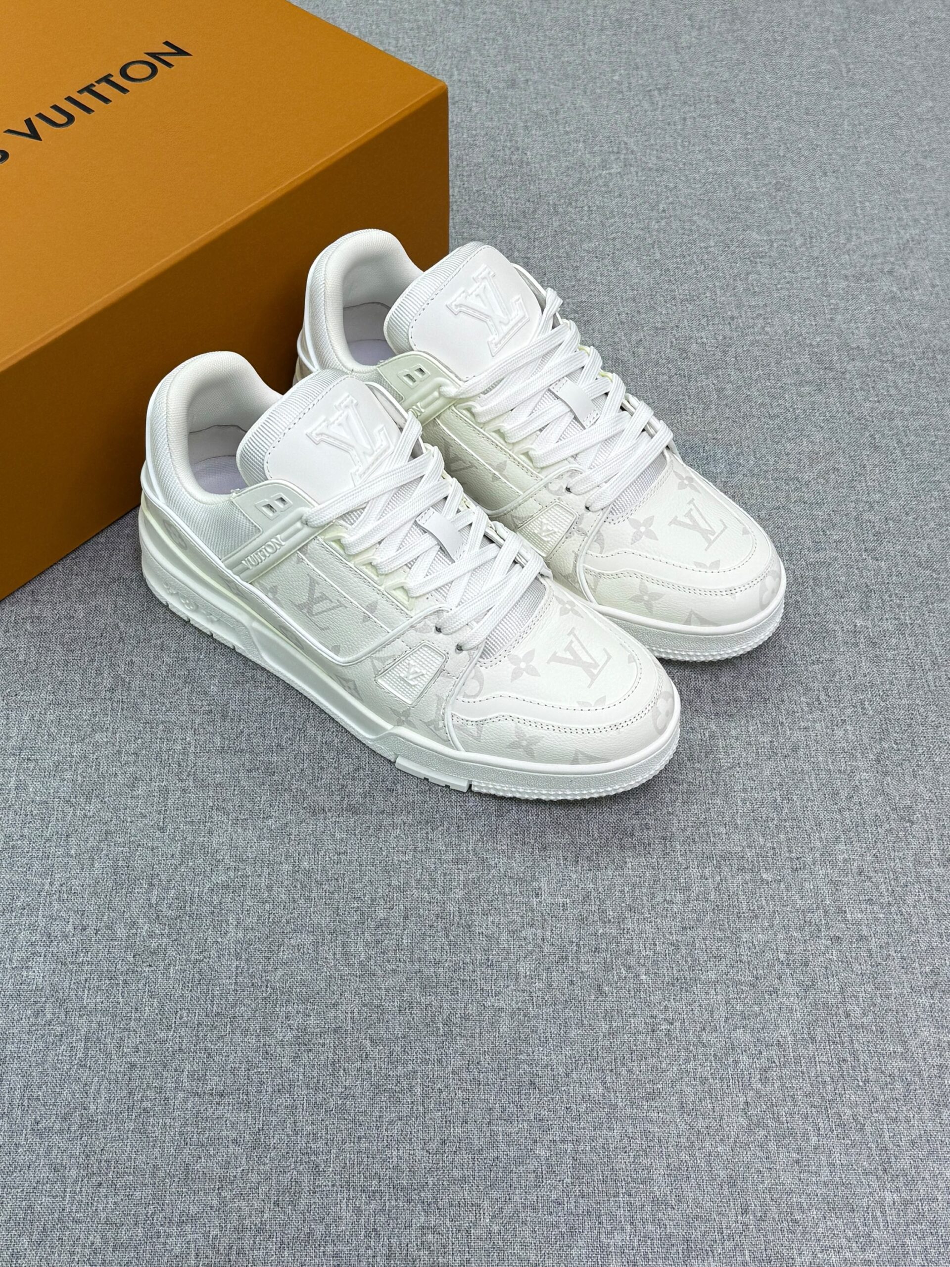 Louis Vuitton LV Trainer Sneakers