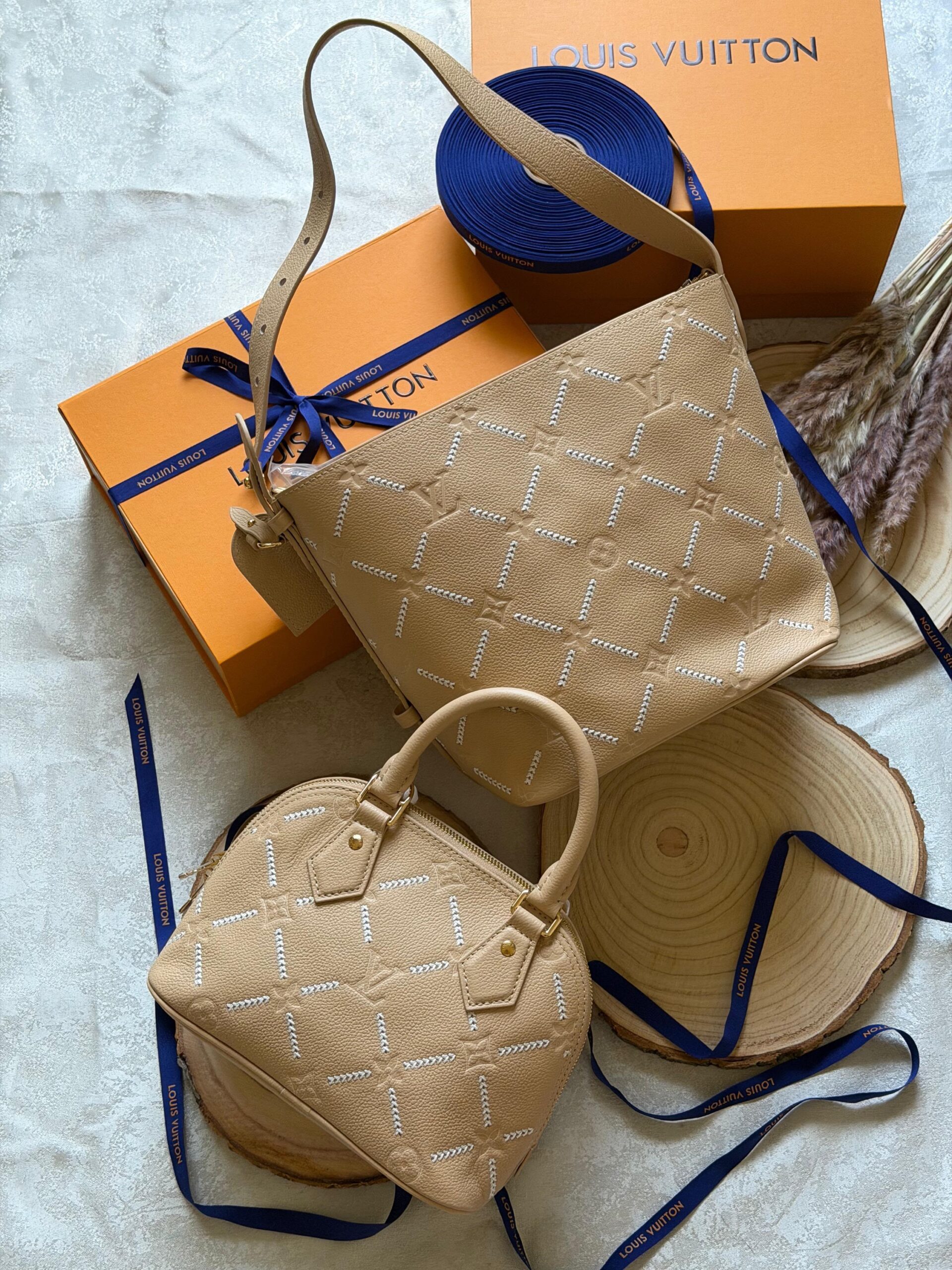 Louis Vuitton Alma BB Bag - Image 3