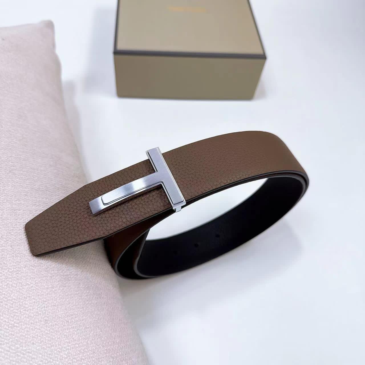 Tom Ford T buckle Reversible Belt Black Grained Leather - Image 4